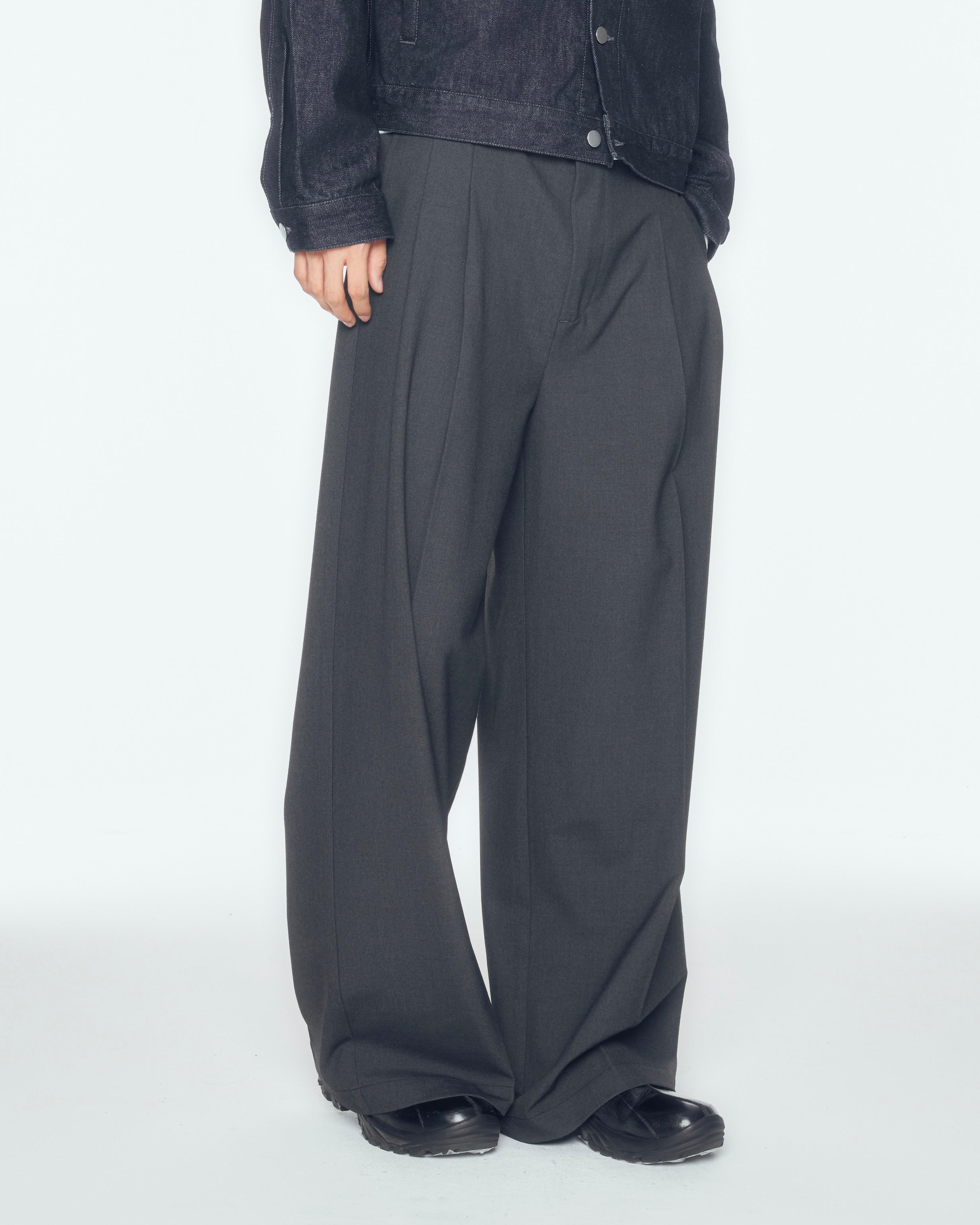 【CS】belt wide throusers