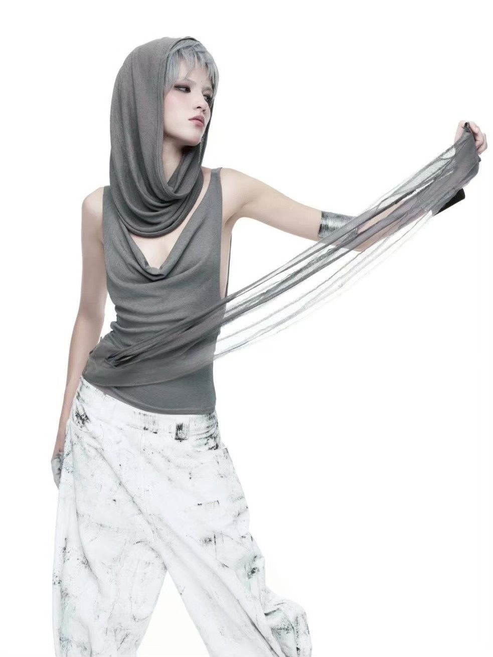 【EYE OF THE STORM】ASHEN HOOD TANK TOP