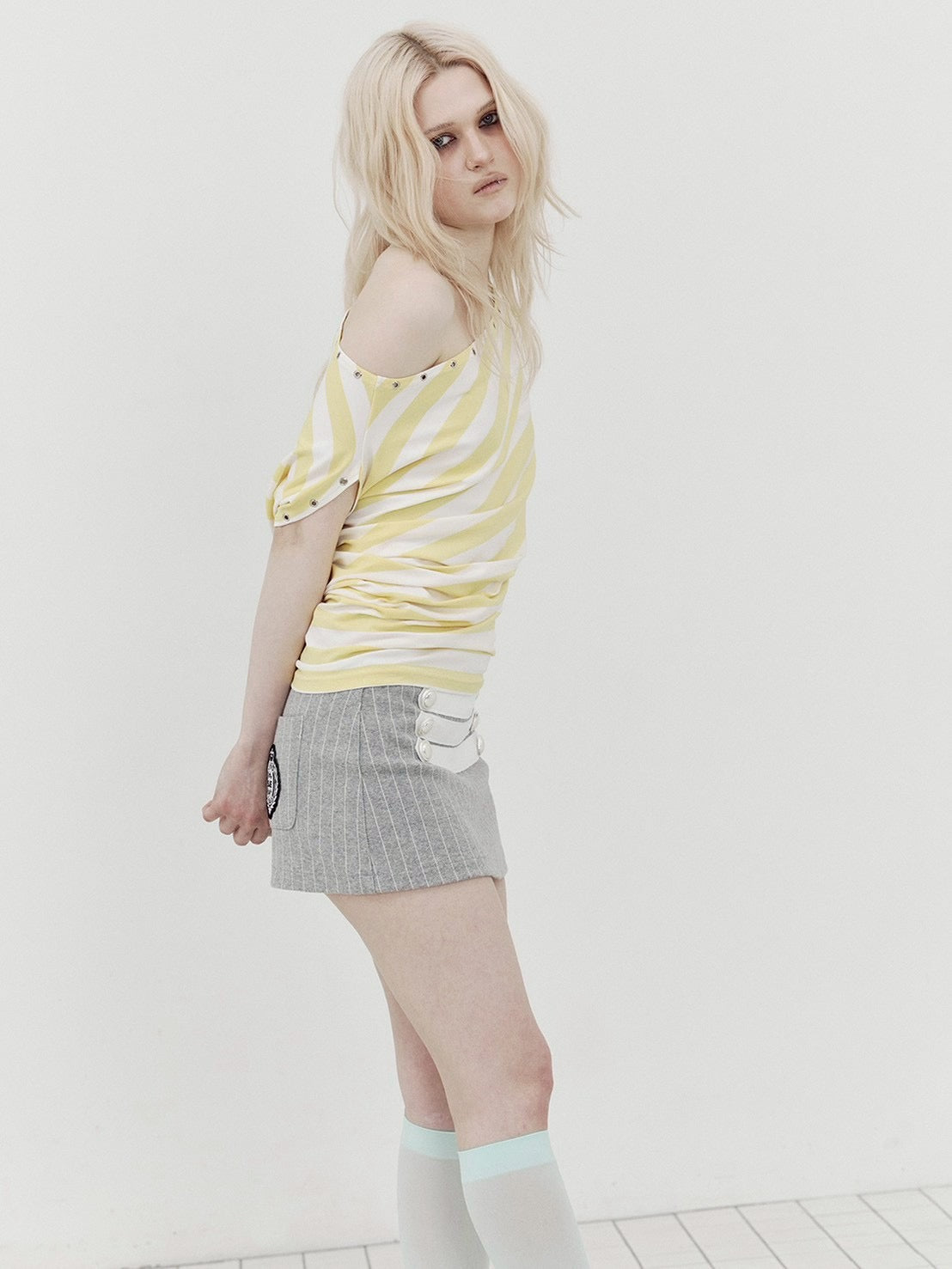 【SETUP-EXE】STRIPE EYELET DRAPE TOP
