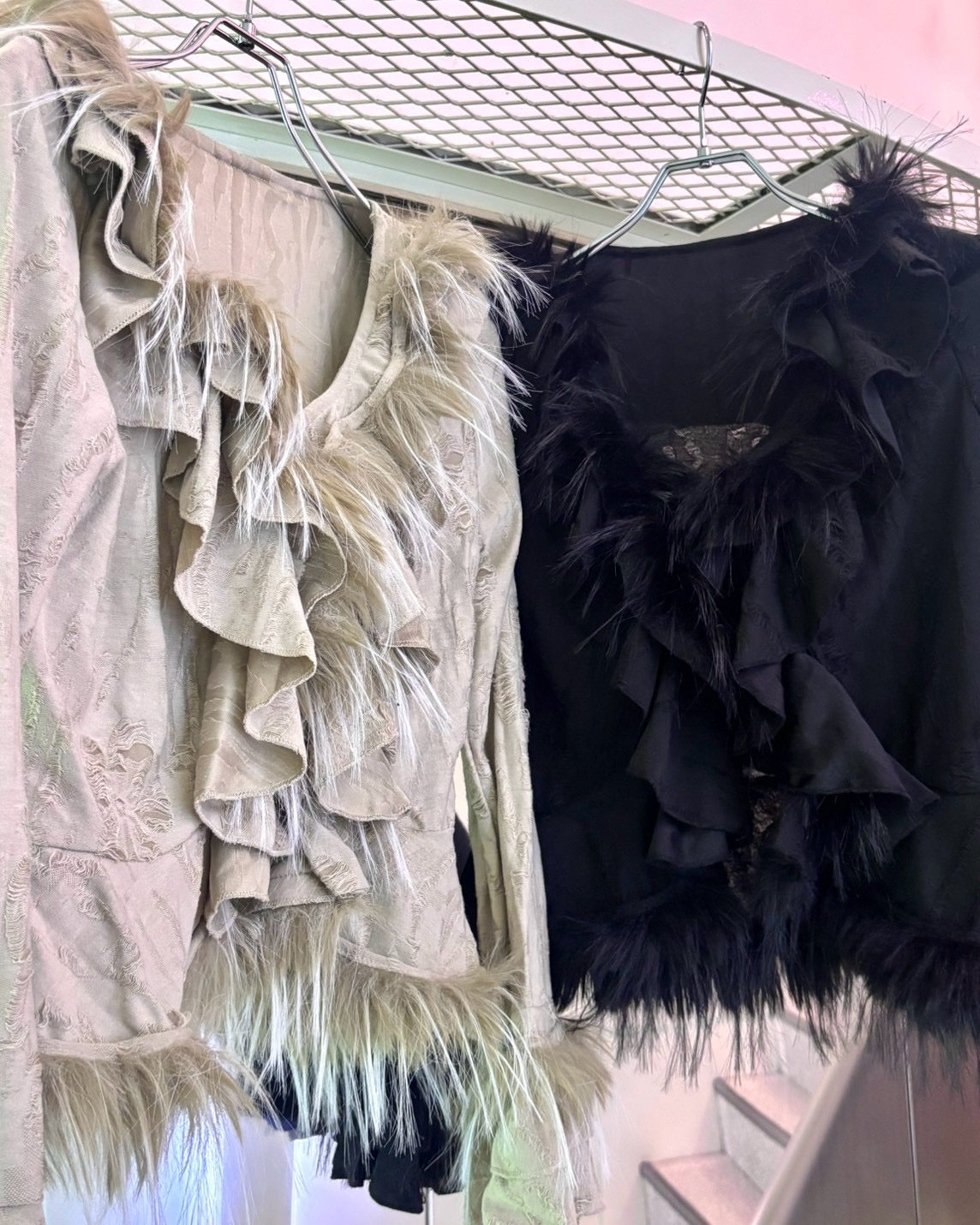 【BABY09】fur damage frill cardigan