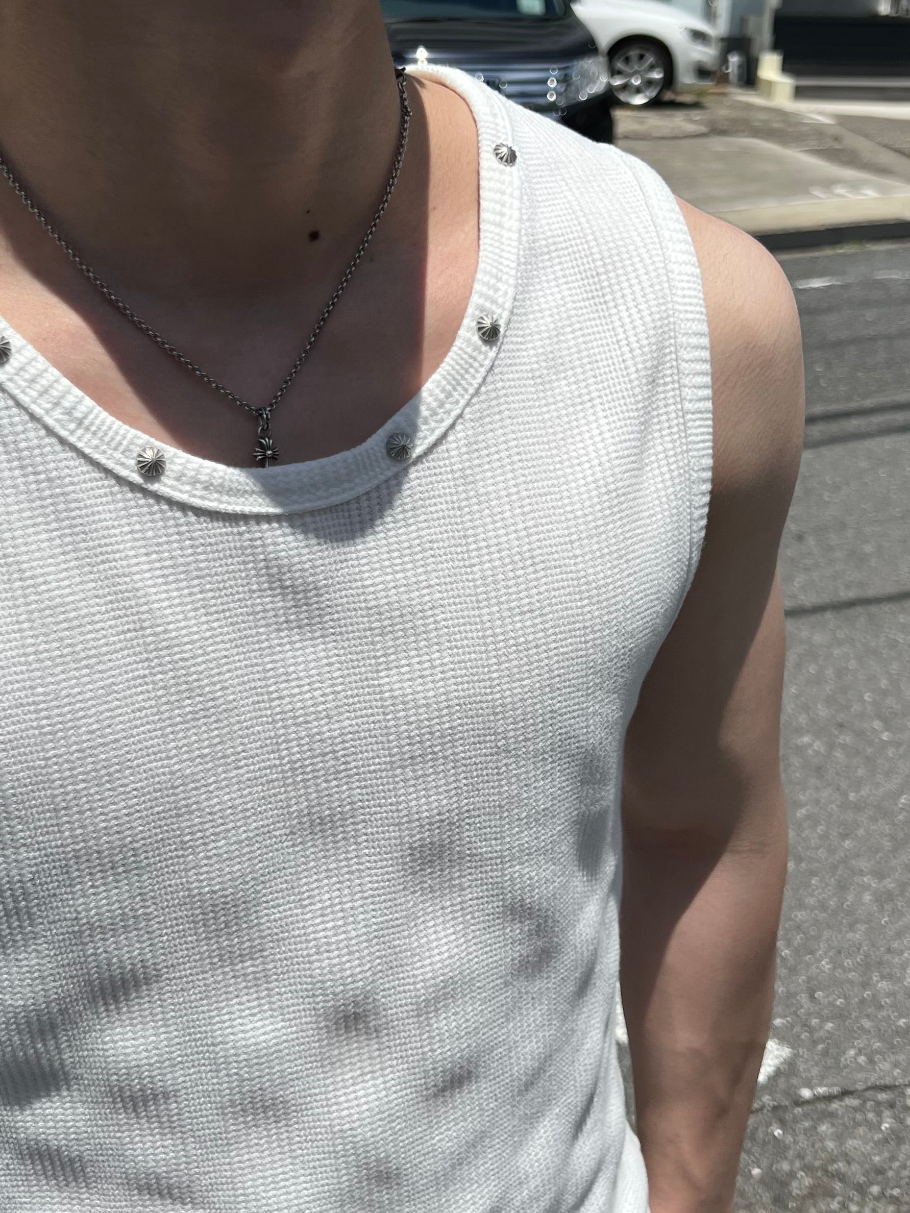 大阪店WEB限定受注制【Chikashitsu +】neck studs tank (3color)
