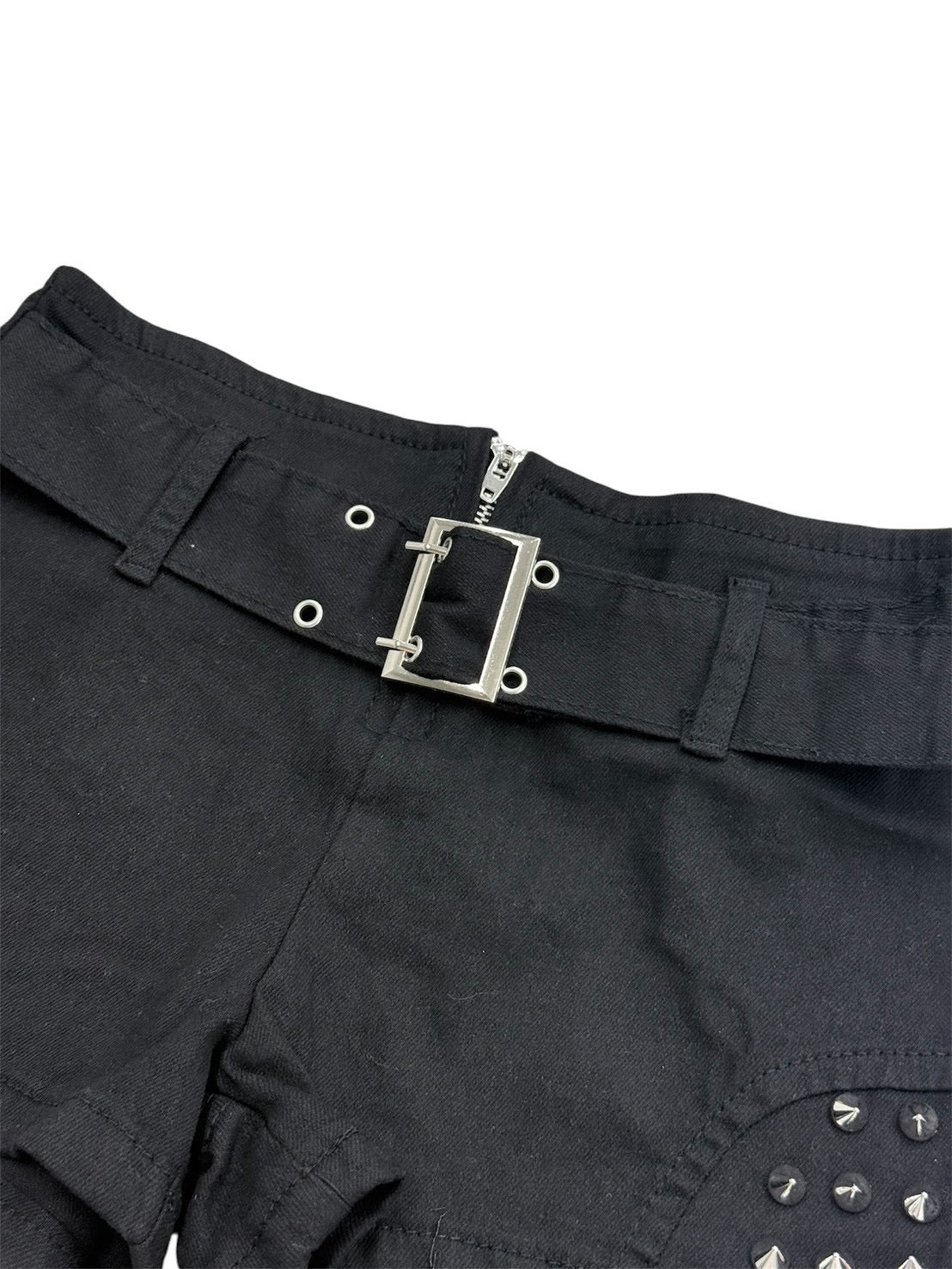 受注制【nmtc+】Studded Belt Shorts