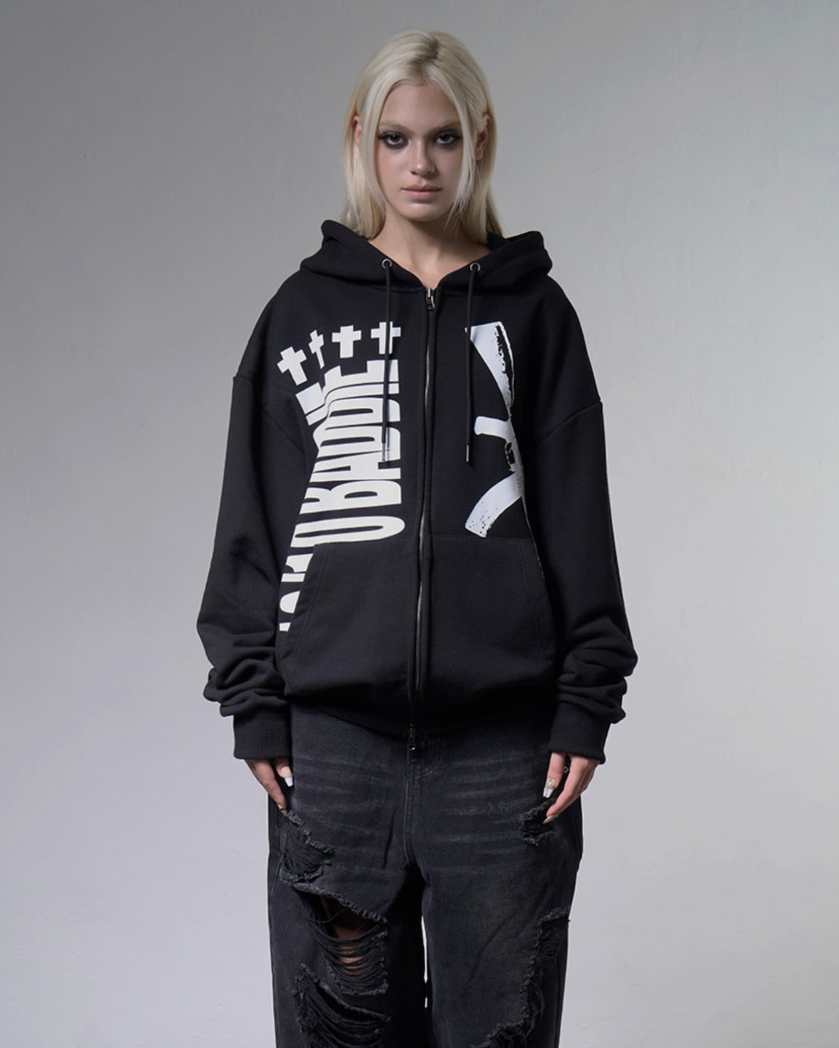 【FANCY CLUB】BADDIE HOODED ZIP-UP