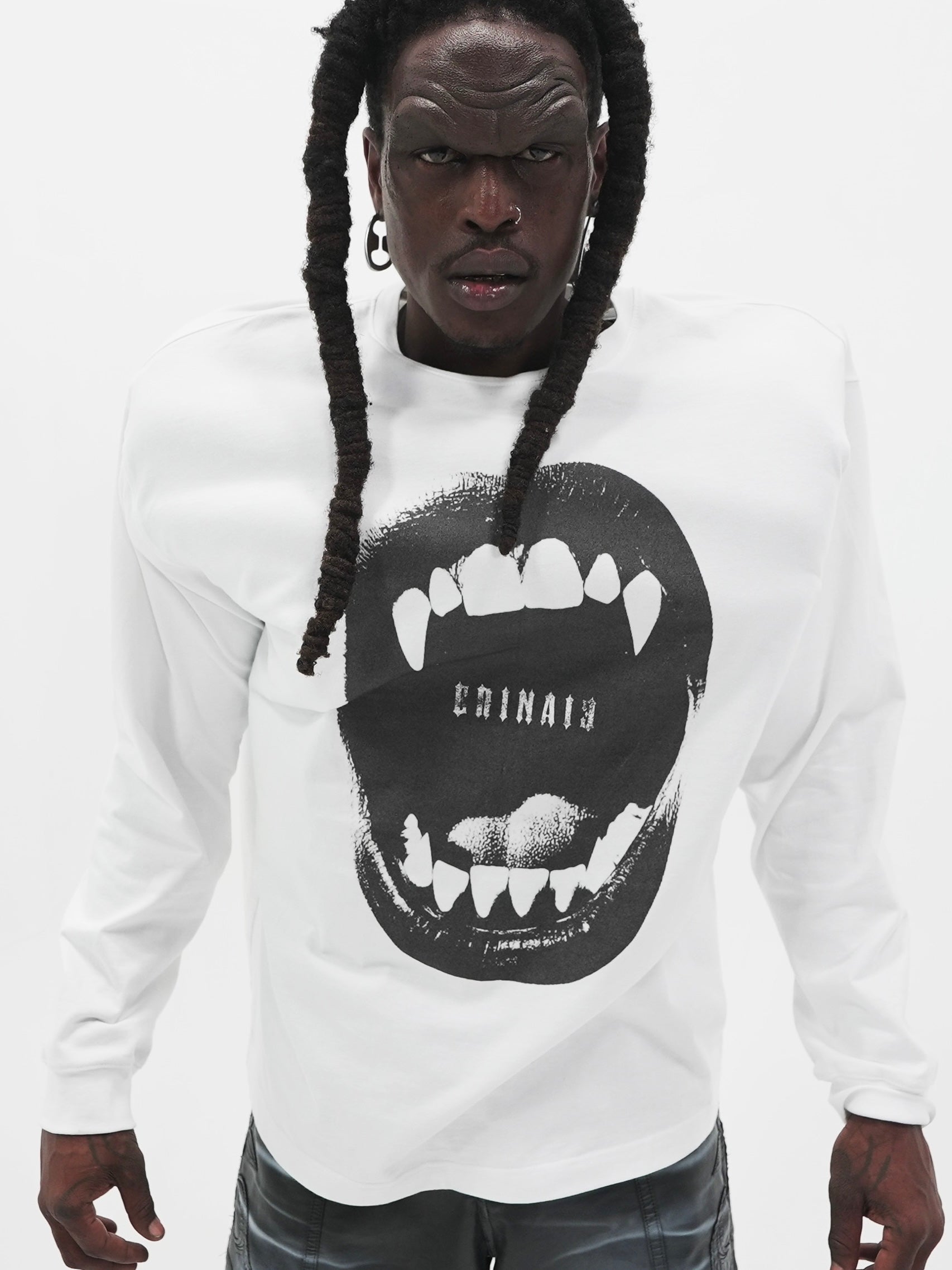 【E RIN AI E】VAMP BITE LONG SLEEVE T