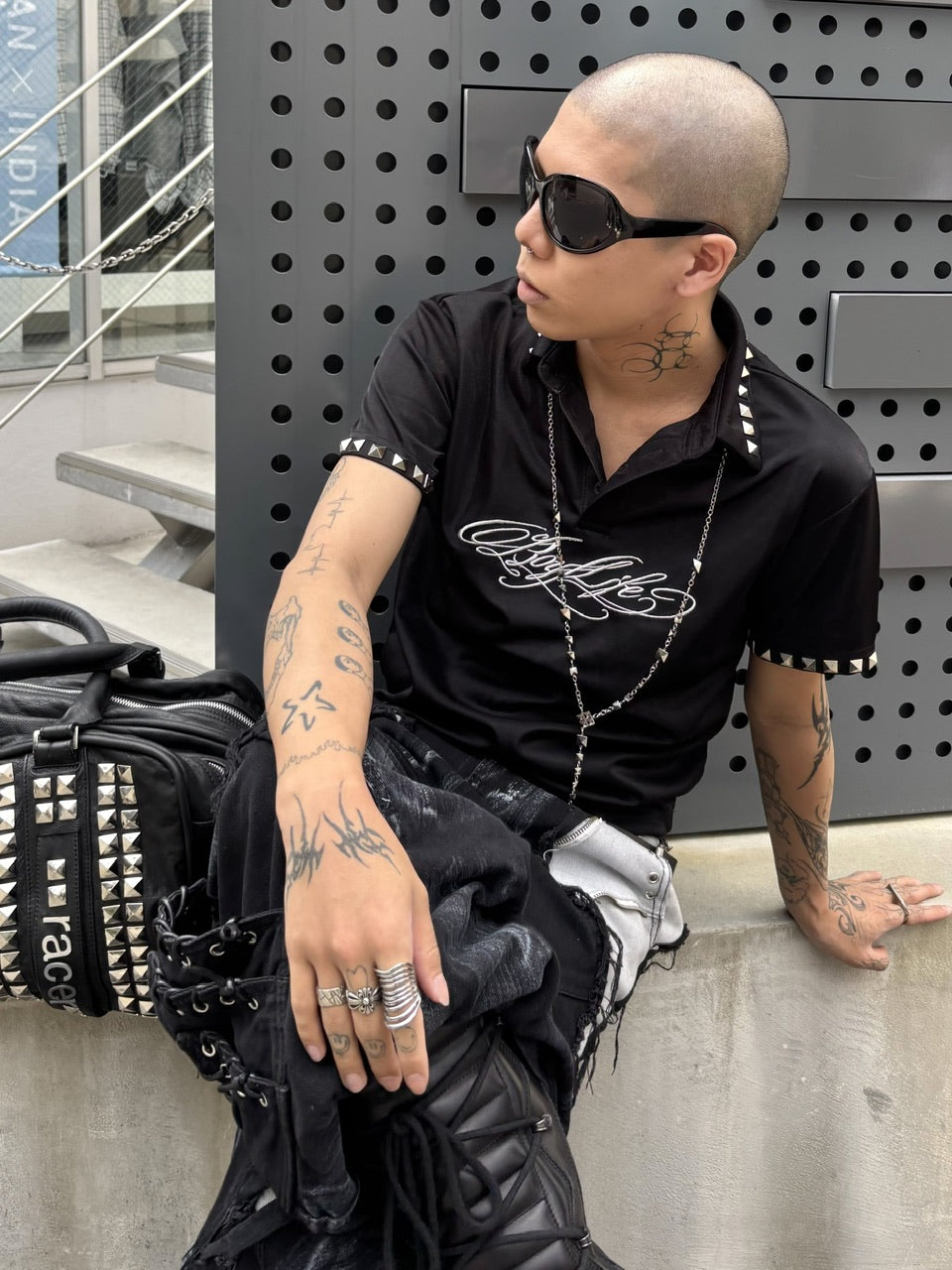 国際配送【Never mind the XU】y2k big oval sunglasses (2color)