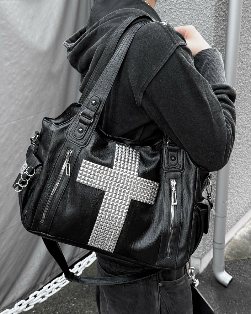 国際配送【Never mind the XU】cross studded 2way bag