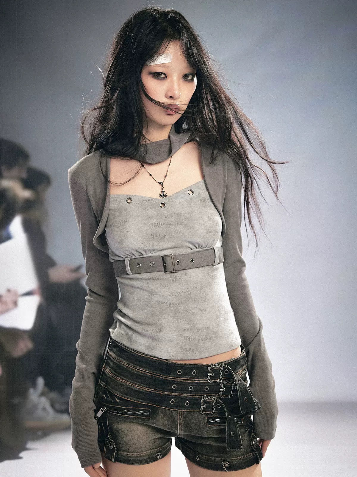【Cest Nous】Gray Cowl Neck 
Top
