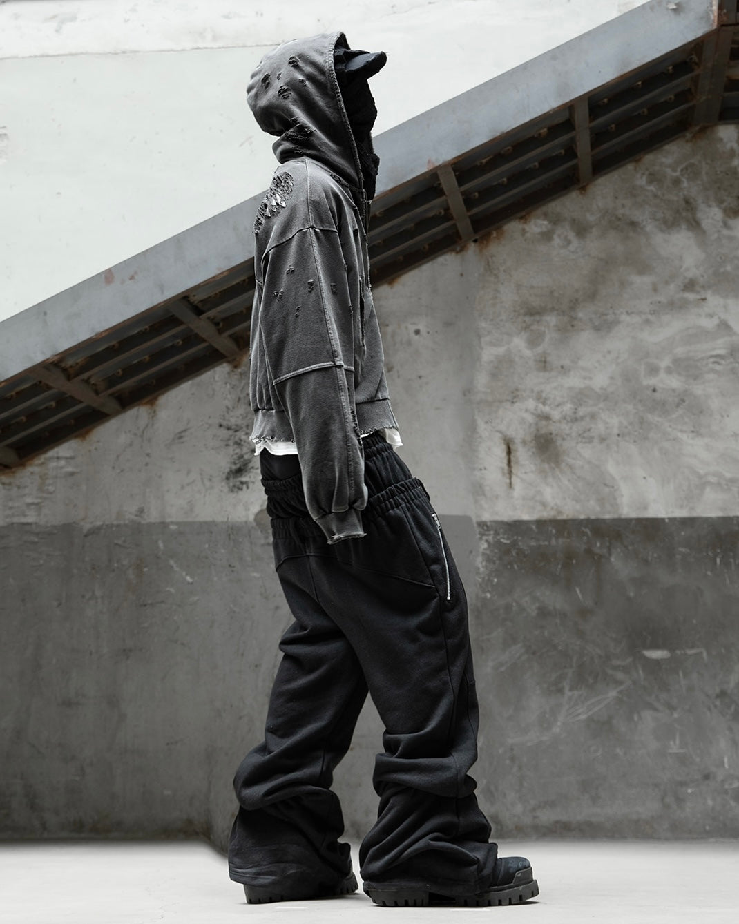 【roaringrad】Damage Crop Hoodie Jacket