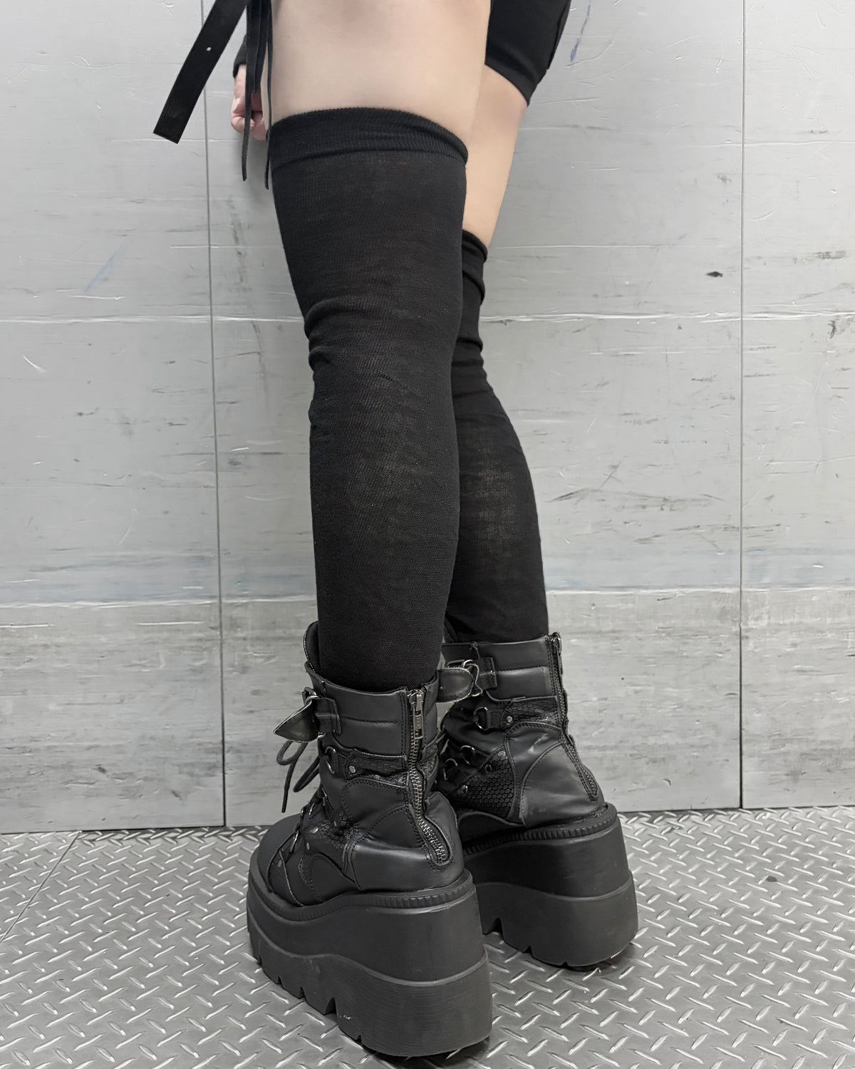 受注制【nmtc+】Over knee socks (3color)