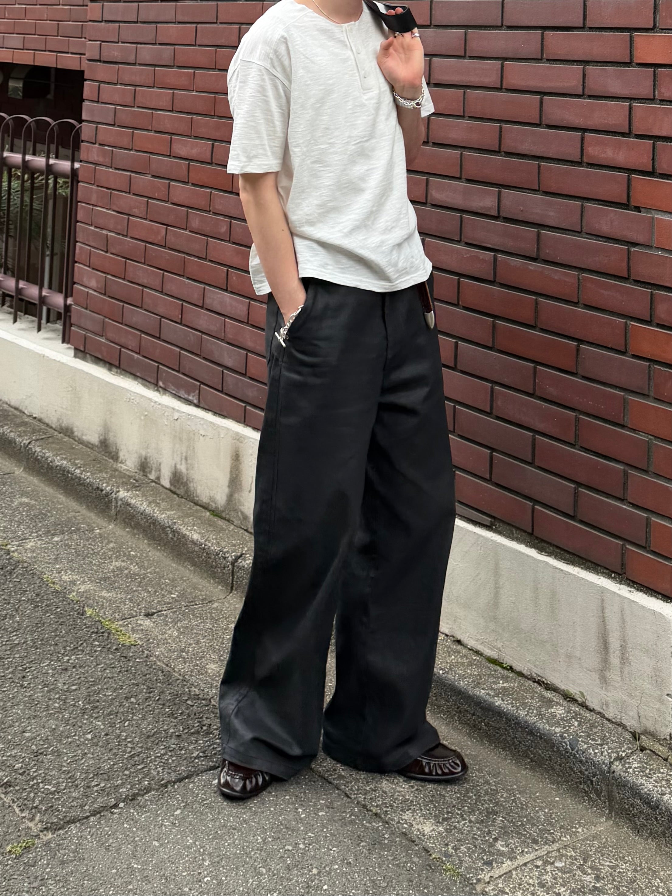 東京店WEB限定受注制【Chikashitsu +】cropped henley neck tee (3color)