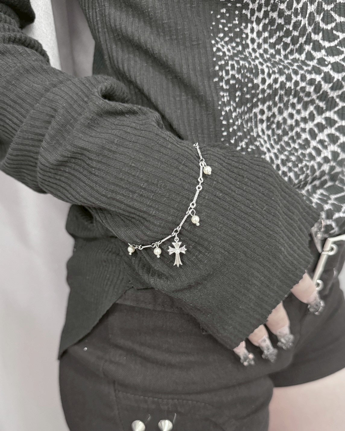 受注制【nmtc+】cross bracelet (2color)