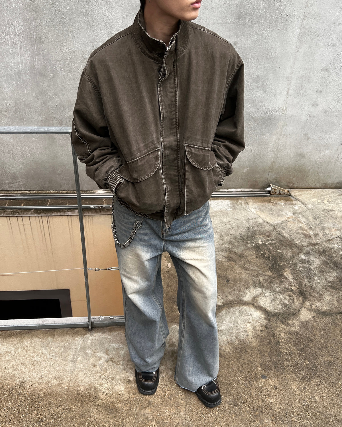 大阪店WEB限定受注制【Chikashitsu +】cutting bootcut denim pants (2color)