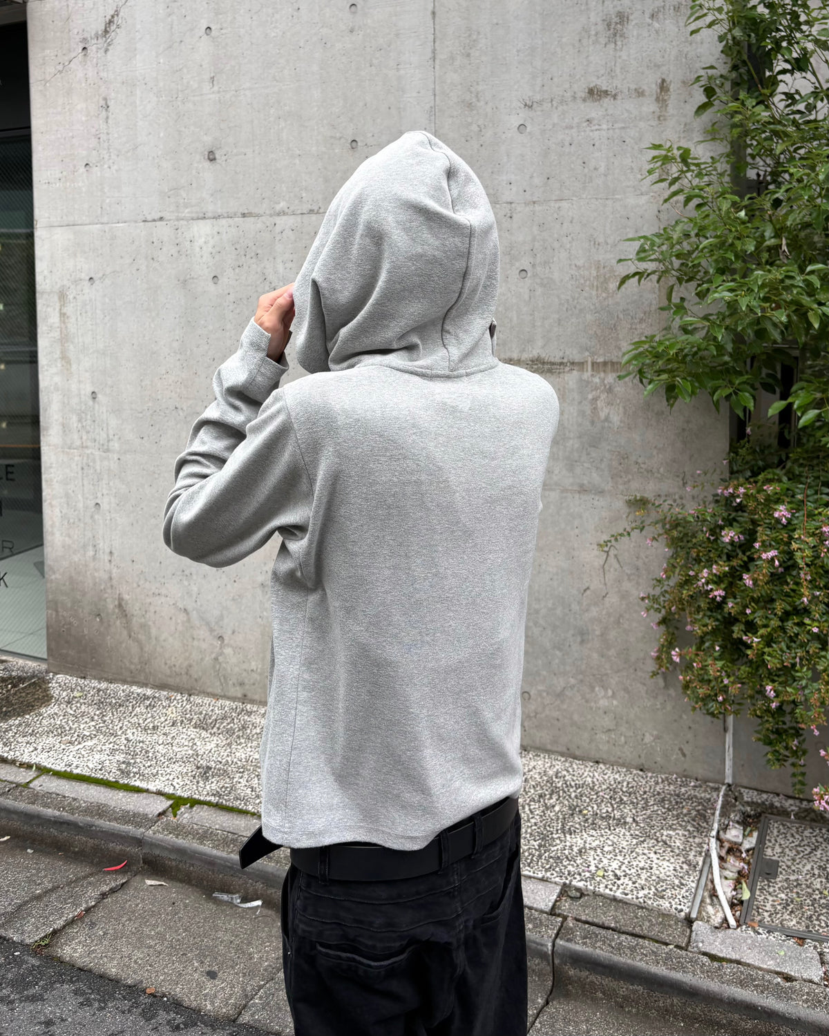 【Lee fi Ne】 Offset Hooded Henley Top