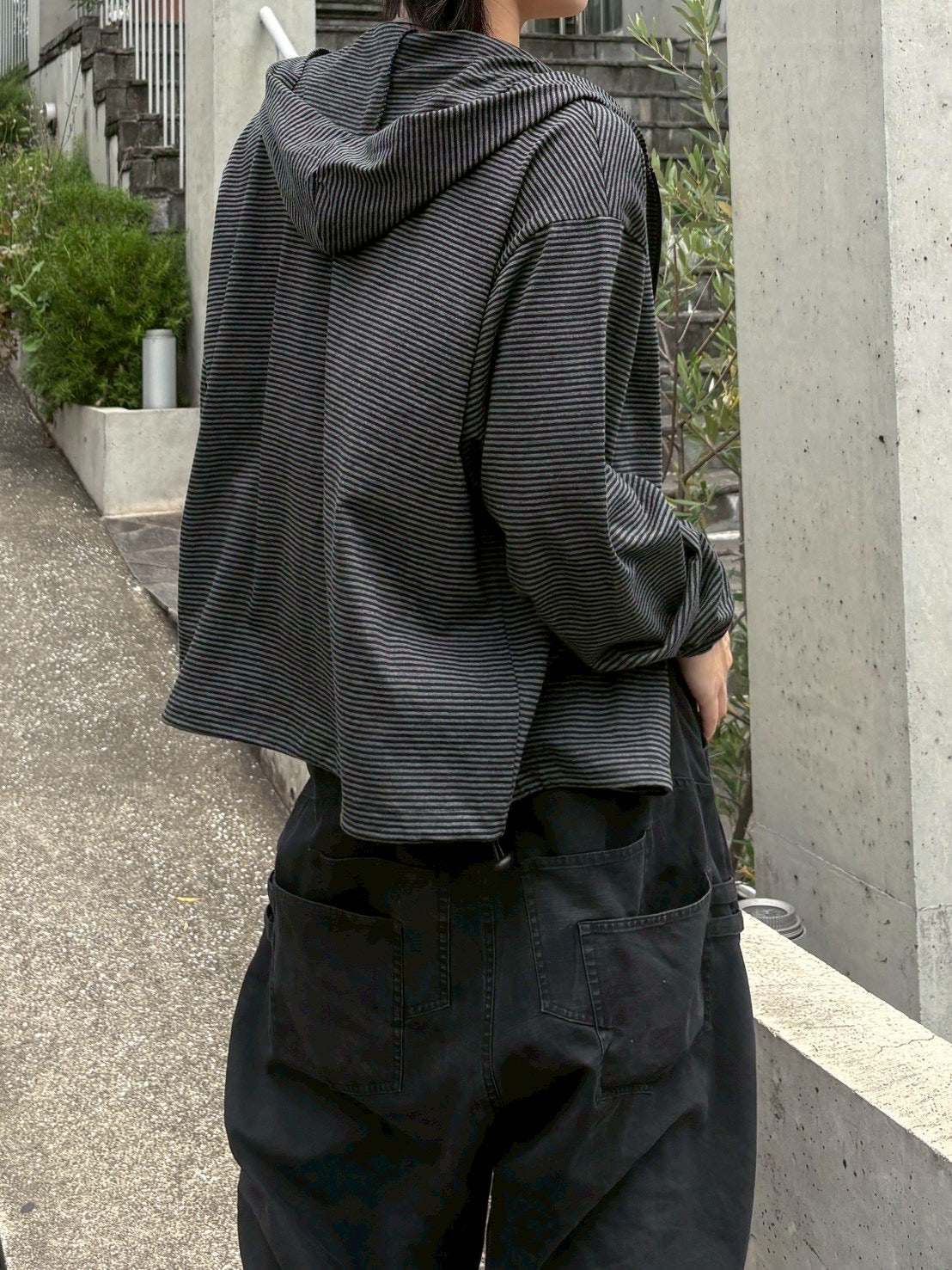 受注制【nmtc+】border zip up hoodie