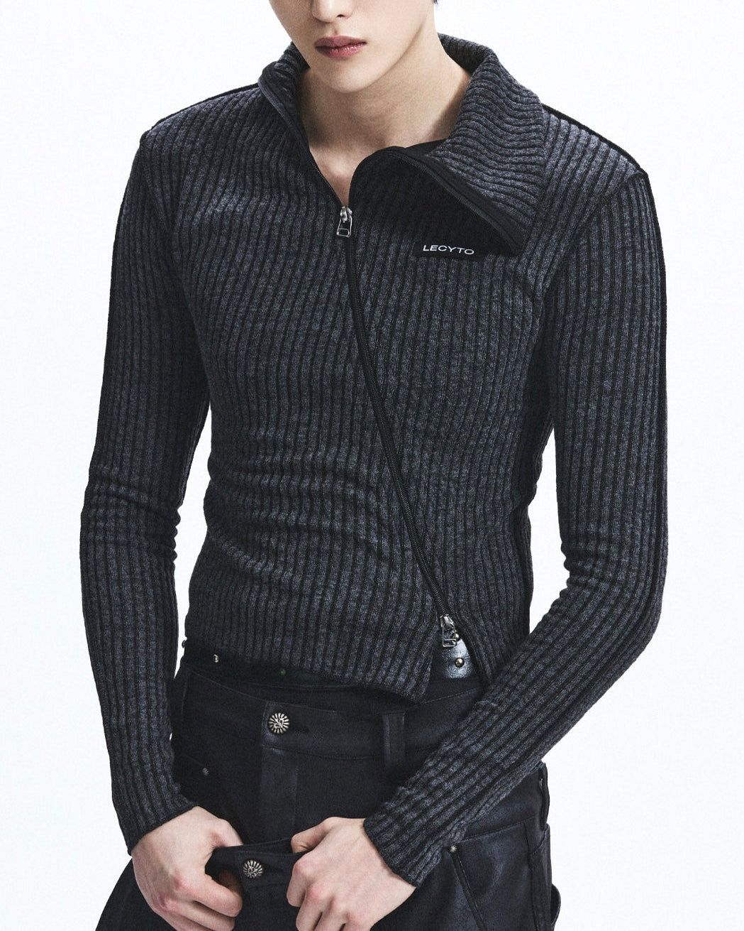 【LECYTO】Diagonal Rib Knit Zip-Up