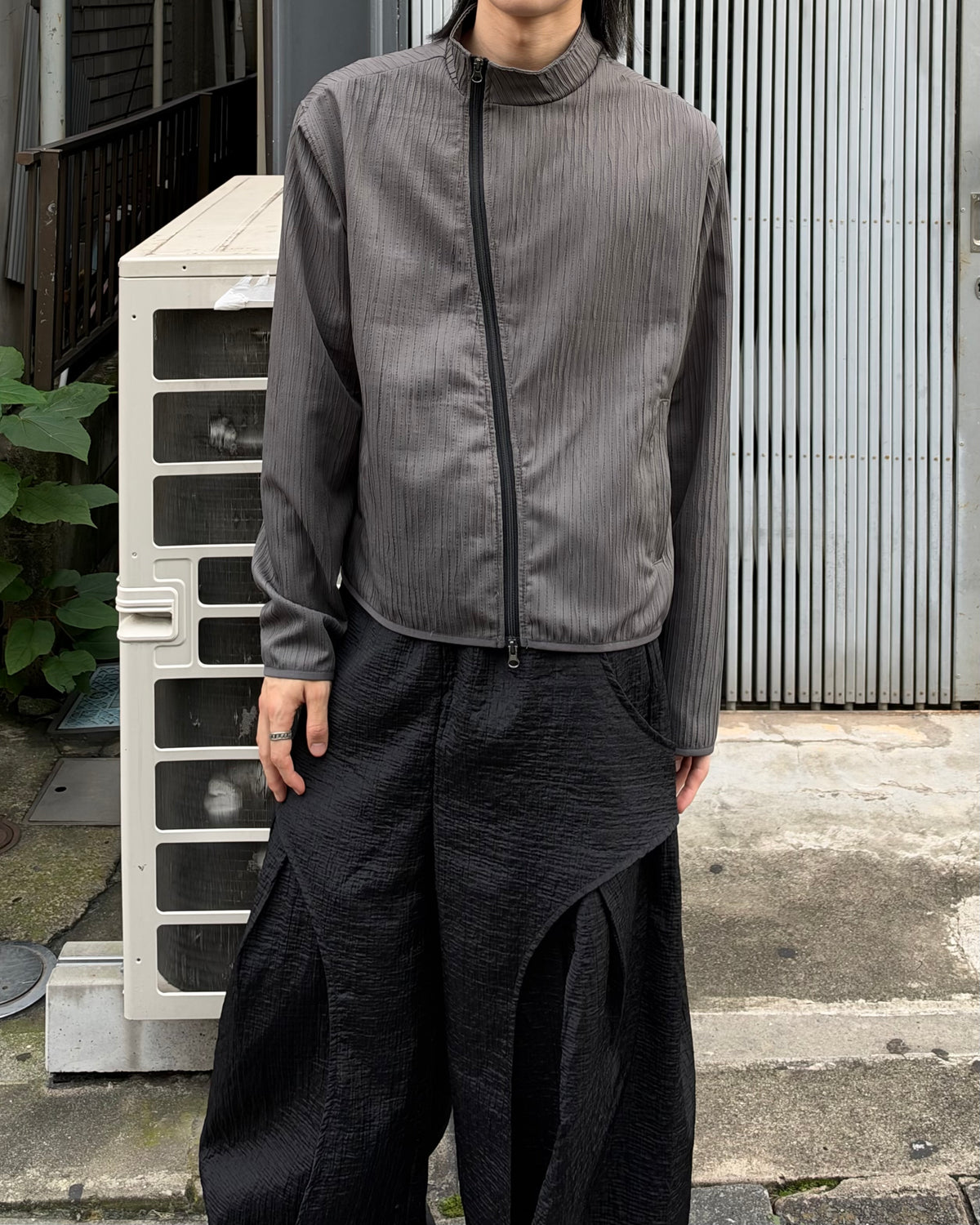 受注制【youll】pleated asymmetry jacket (3color)