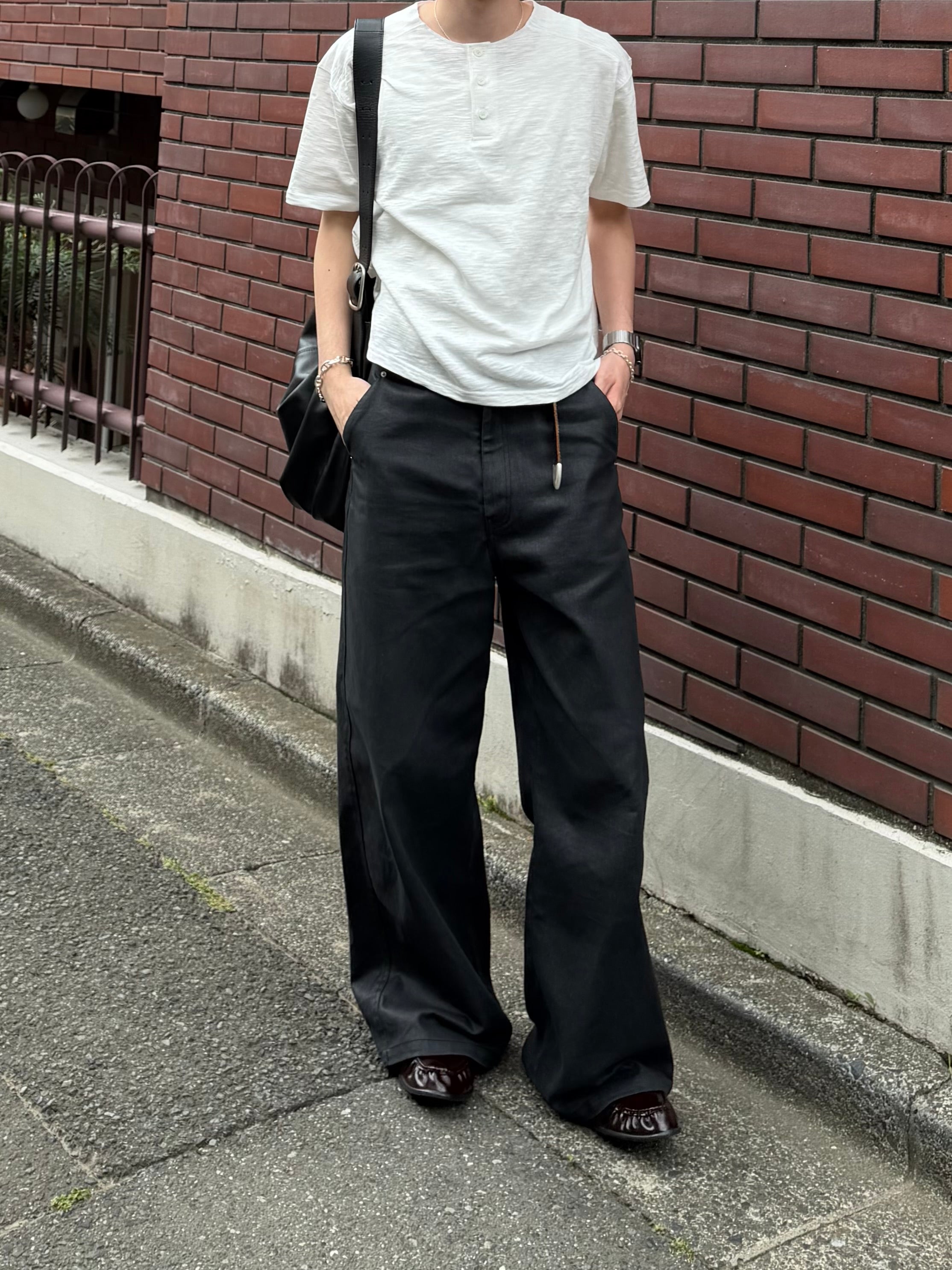東京店WEB限定受注制【Chikashitsu +】cropped henley neck tee (3color)