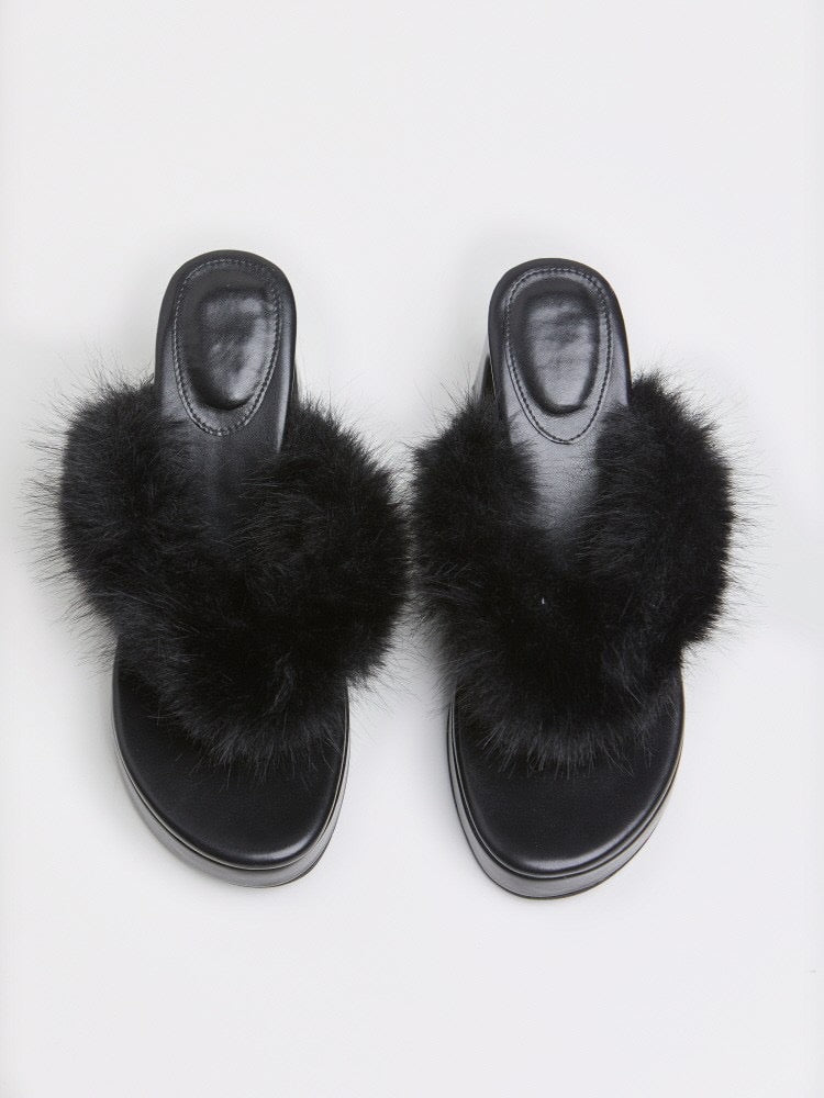 【GATELESS】FLUFFY STRAP FLIP-FLOPS
