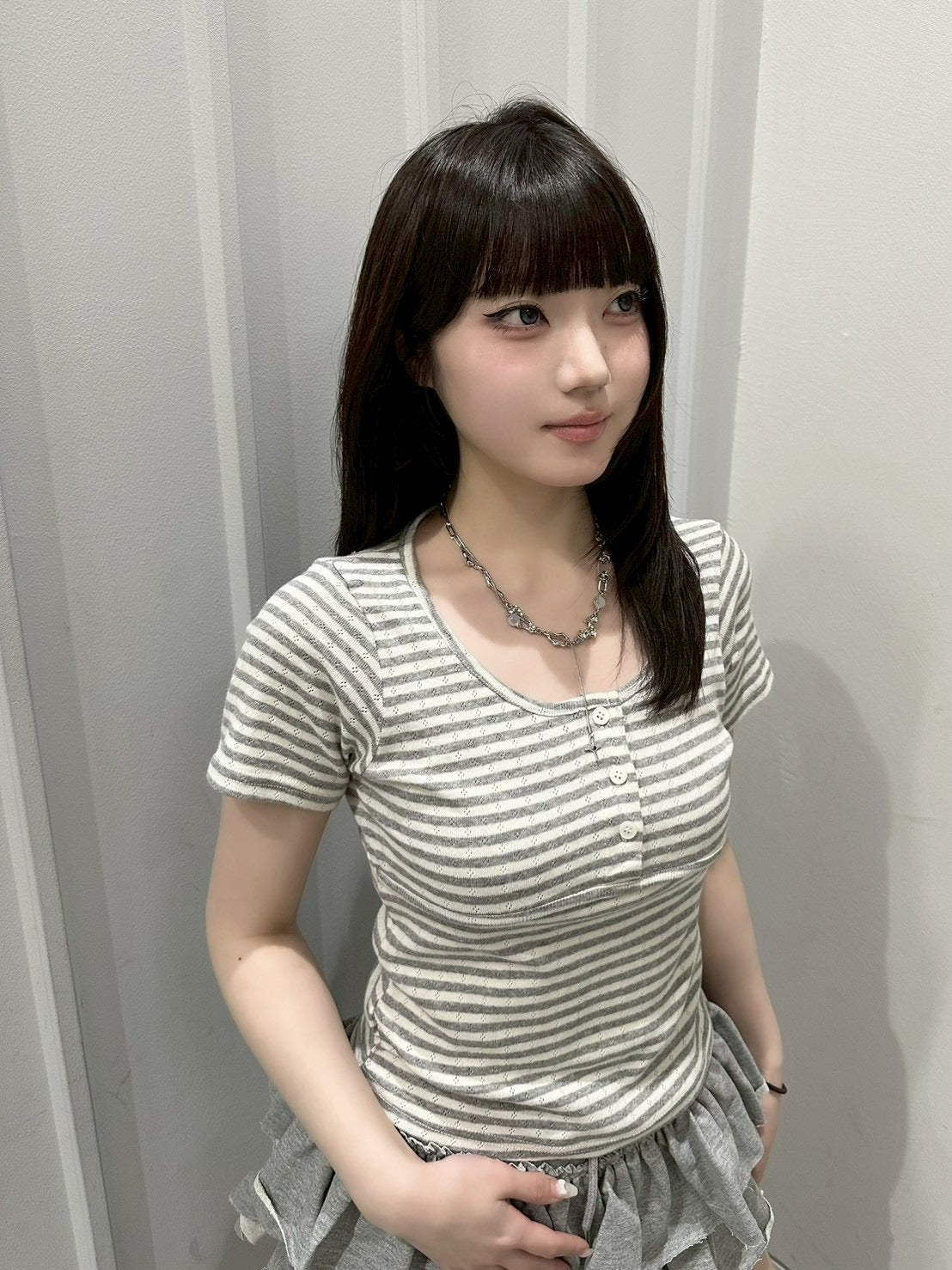 7/4 20:00発売 受注制【nmtc+】Stripe U-Neck Button Tee (2color)