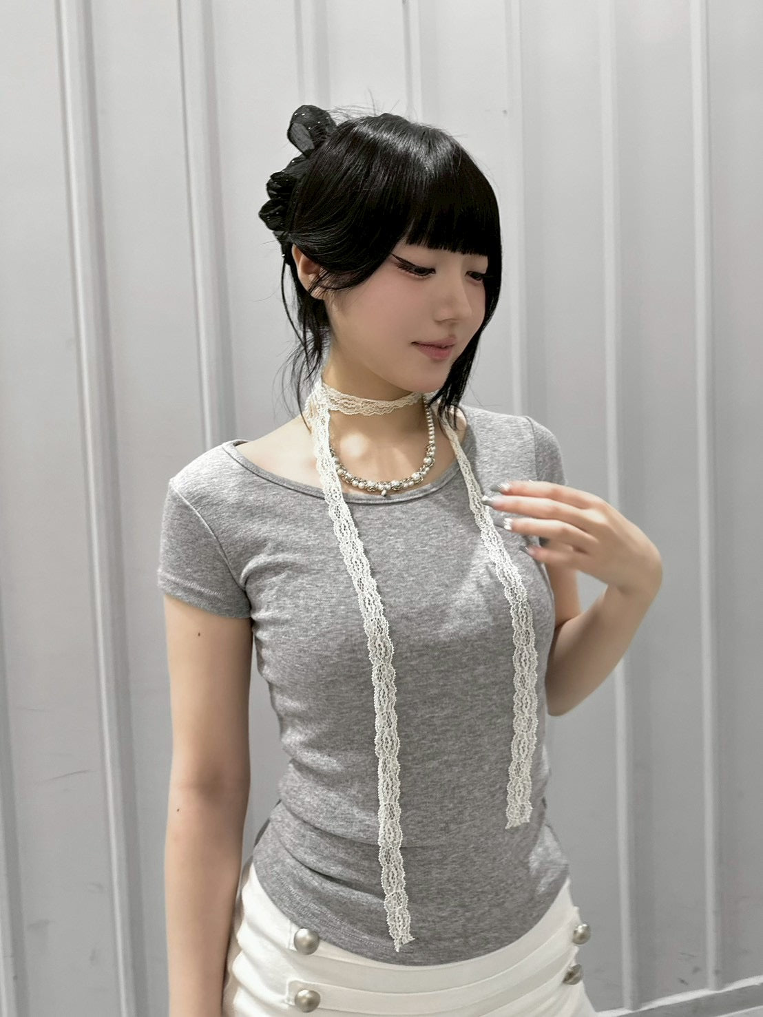 渋谷109店WEB限定受注制【nmtc+】Back Button Slit U-Neck Tee (5color)