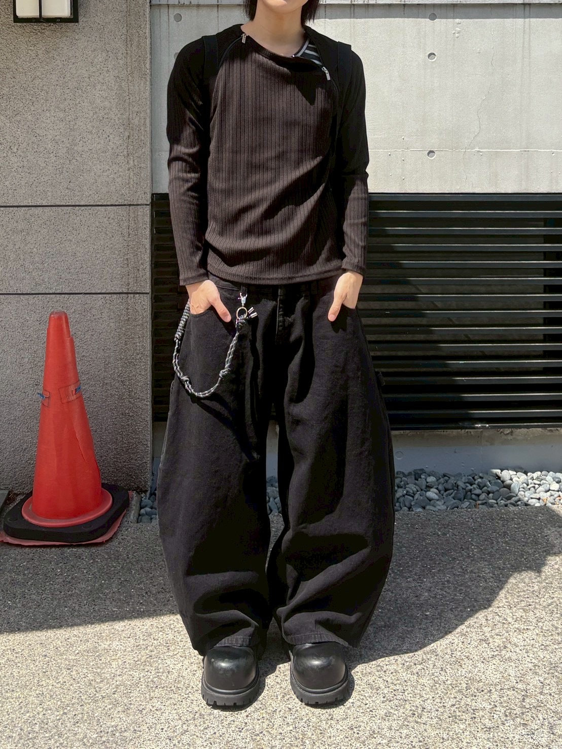 4/25 20:00発売 受注制【nmtc+】neck zip long sleeve (2color)