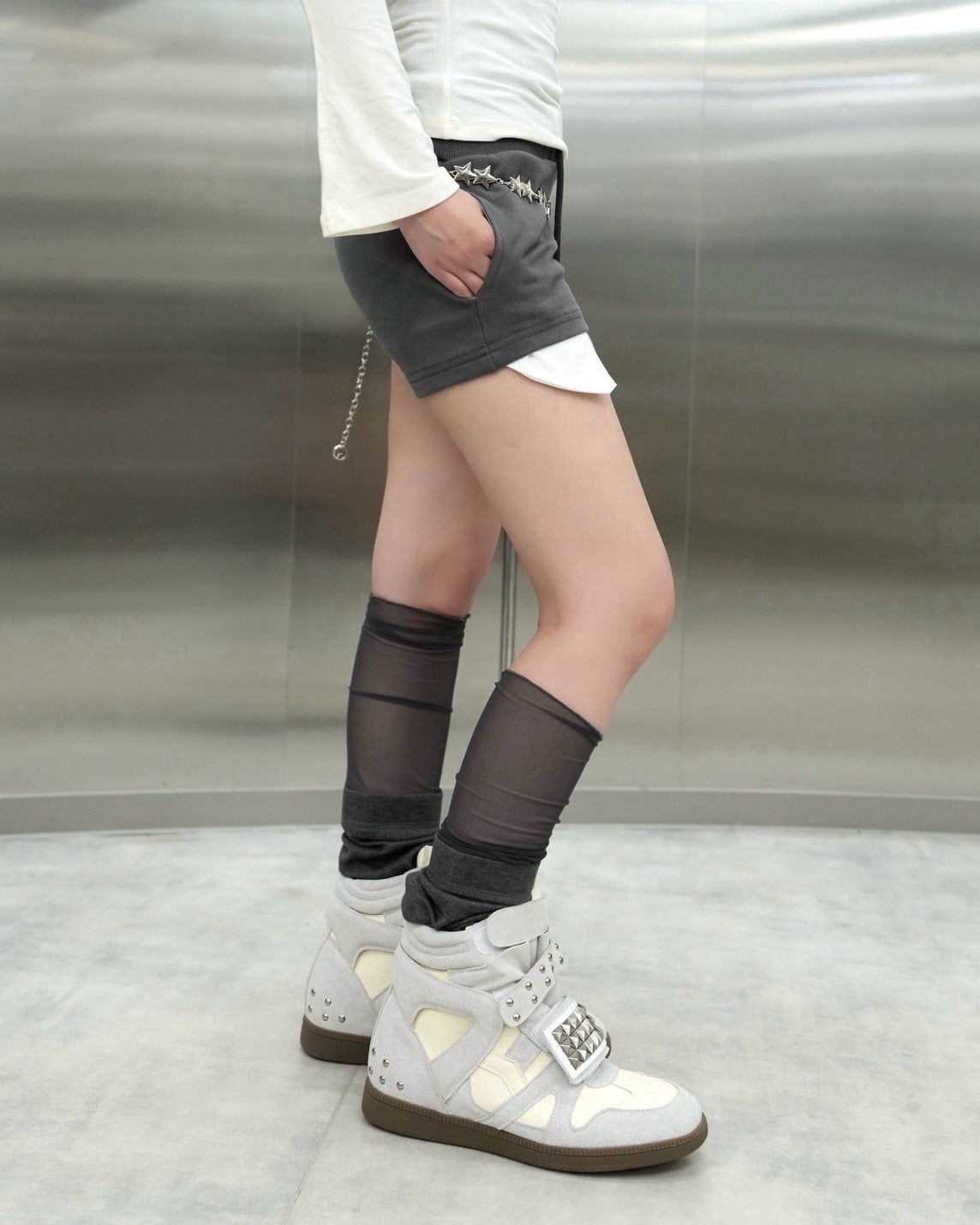 受注制【Never mind the XU】Cross studs mini shorts (3color)