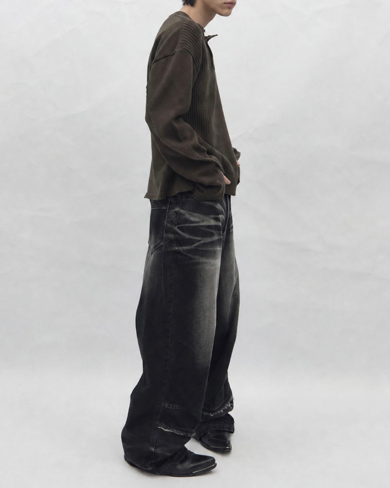 【BLR BLUER】Edge-Weighted Pants