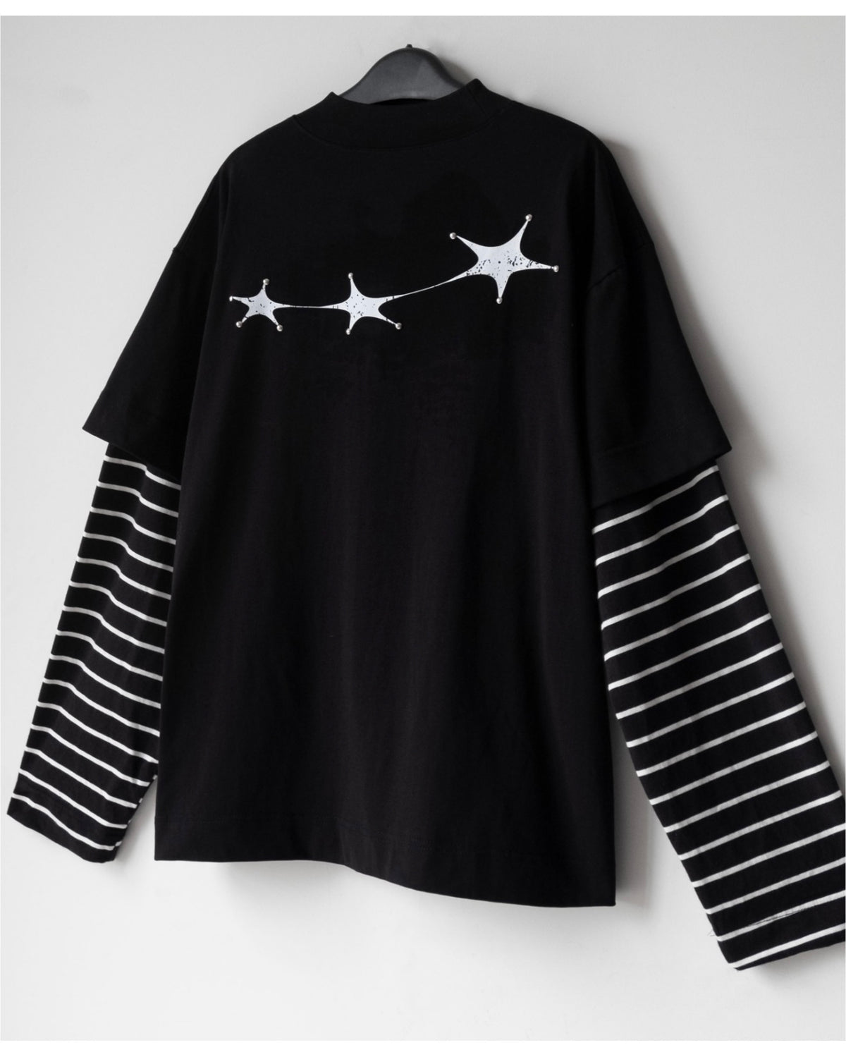 【LOWKEY CLUB】STRIPED LONG SLEEVE TSHIRTS