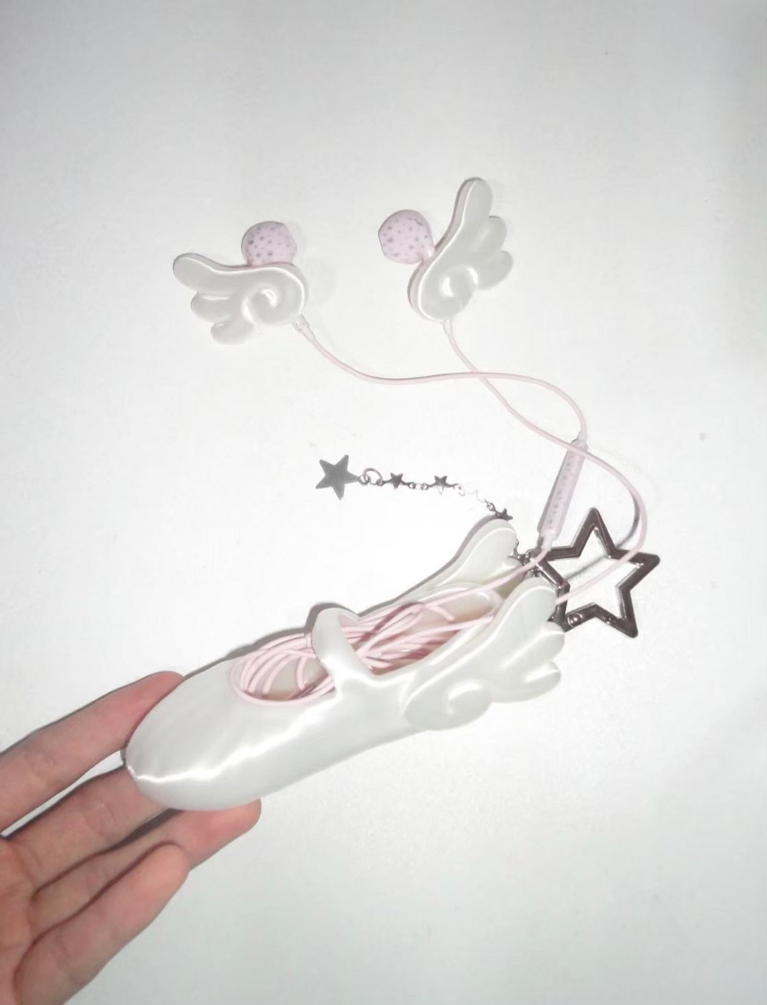【EVERYTHINGS】Winged Mary Janes