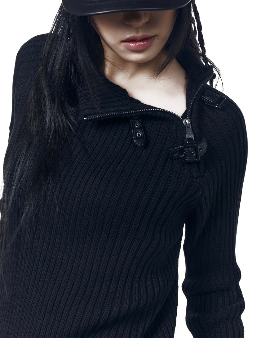 【AAKAM】Slant Zipper Belted Knit