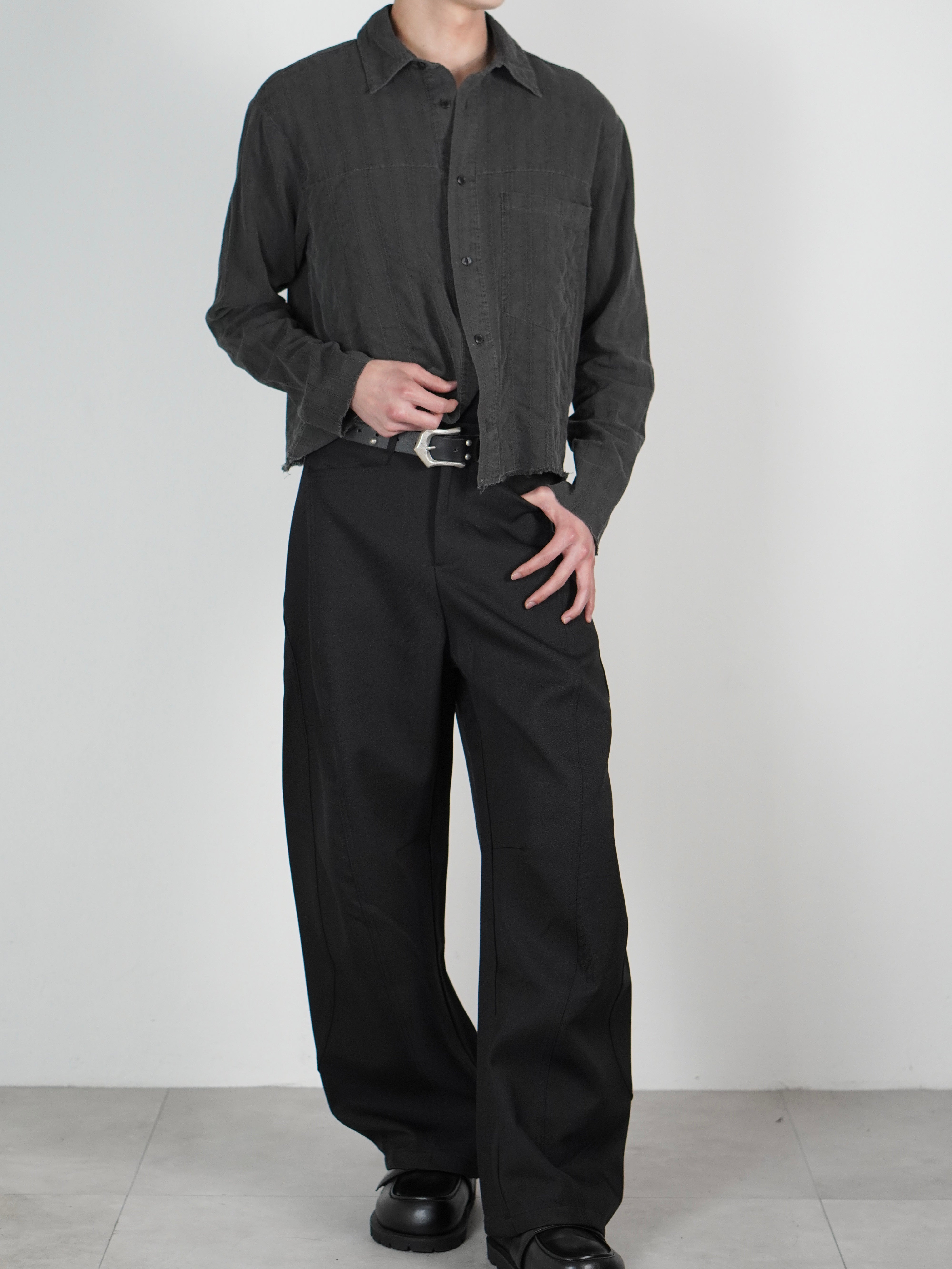 受注制【Chikashitsu +】pigment cut off shirt (2color)