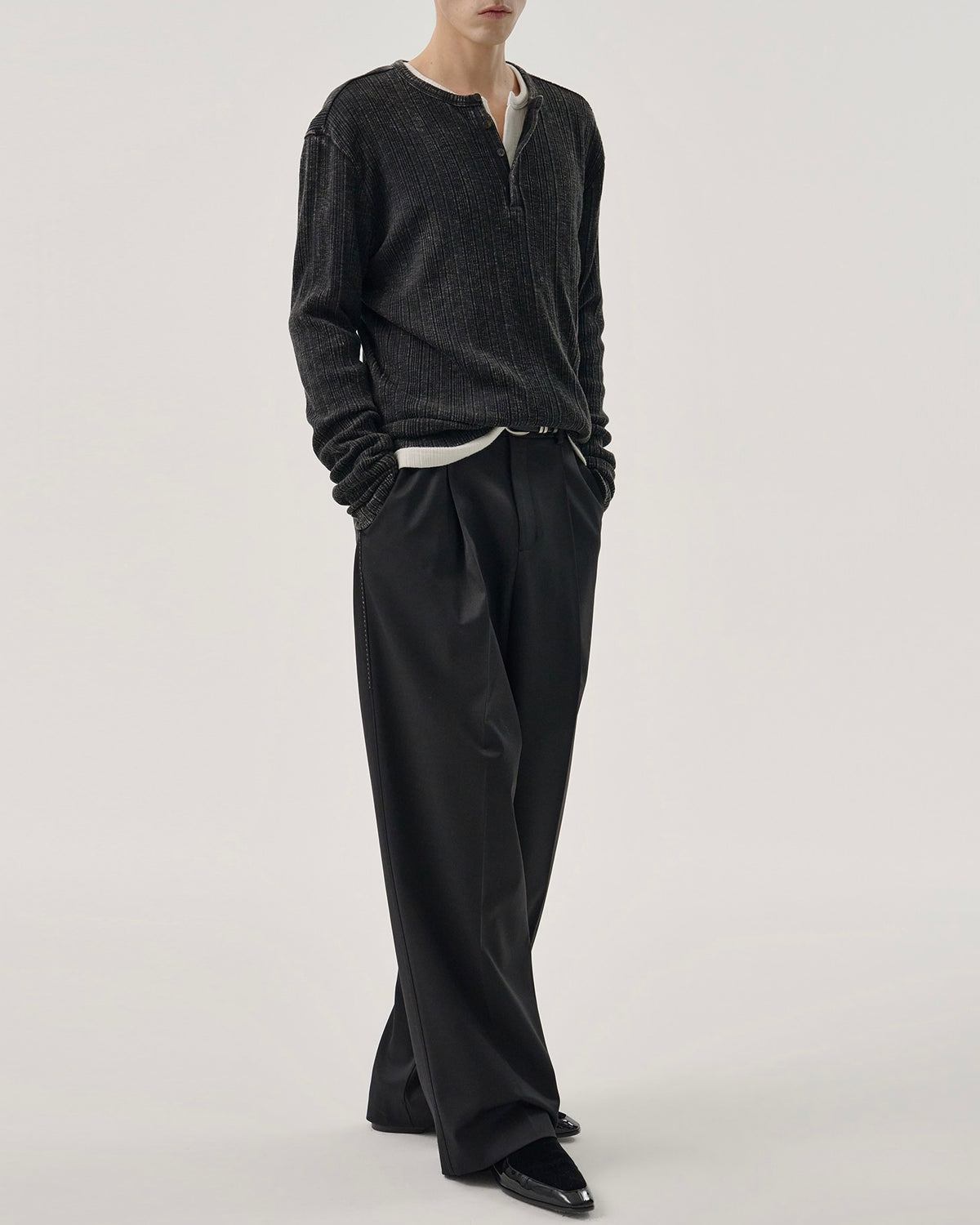 【MMIC】GRAIN HENLEY NECK
