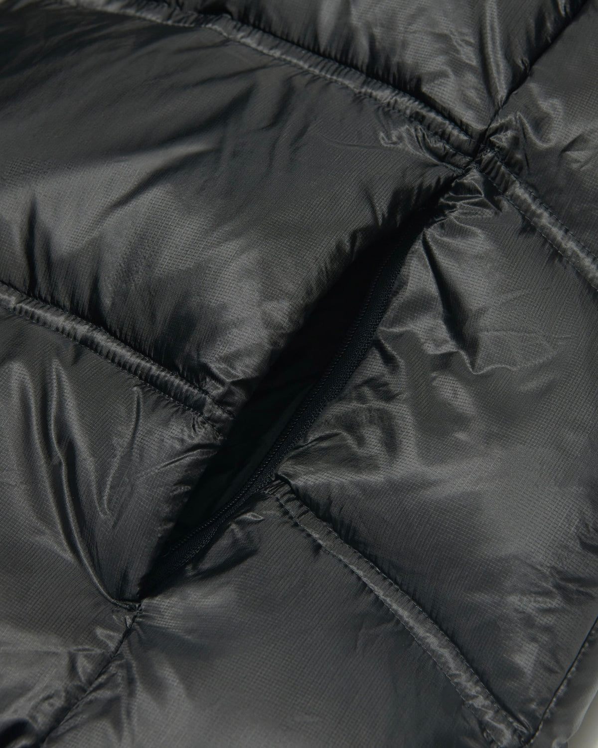 【NOMANUAL】DUO LINE SHEER DUCK DOWN