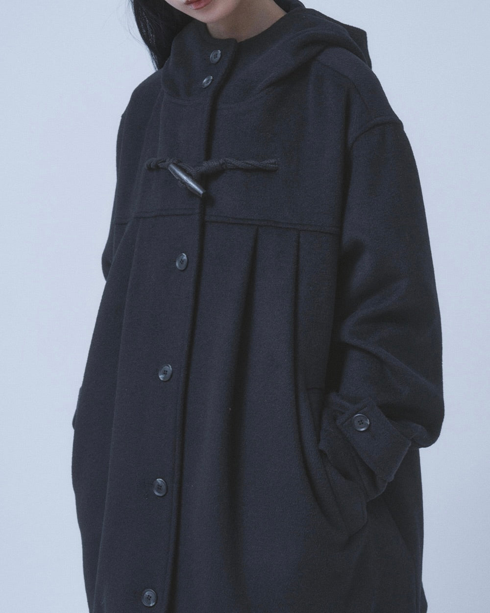 【TUOMIO】PLEATED TOGGLE WOOL COAT