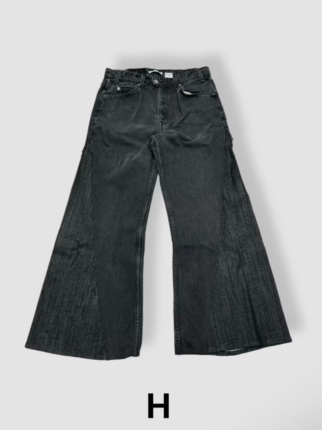 【Re +】newold docking flare denim pants (black)