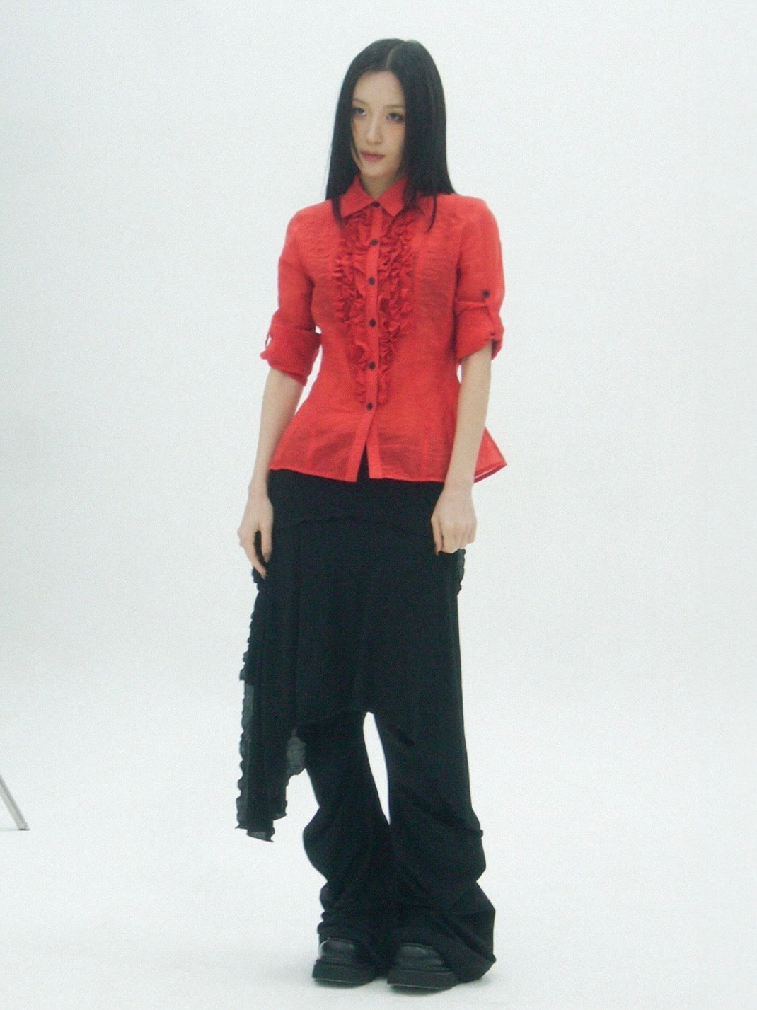 【ROUGH NECK】
Unbalanced Tie Knit Skirt