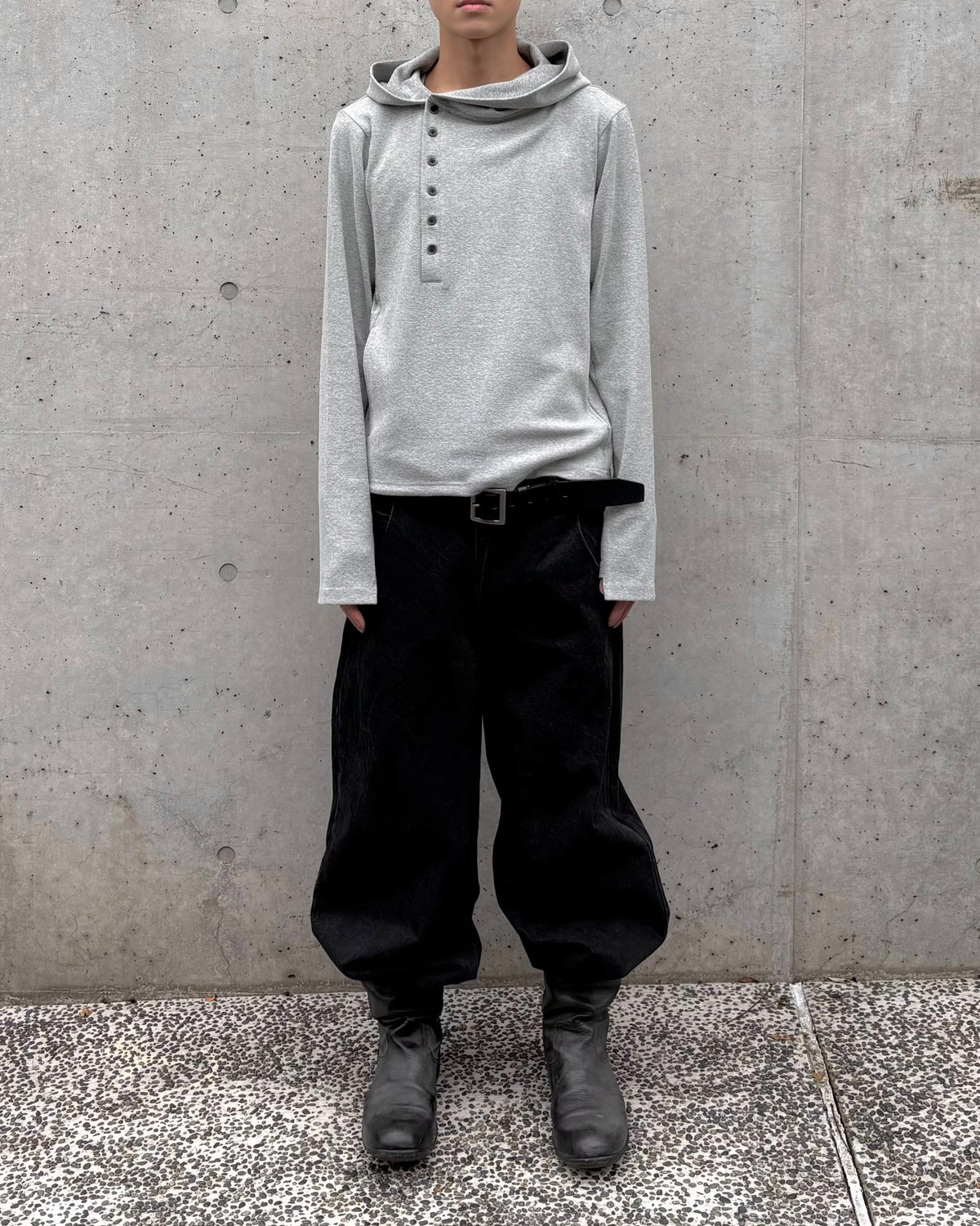 【Lee fi Ne】 Offset Hooded Henley Top