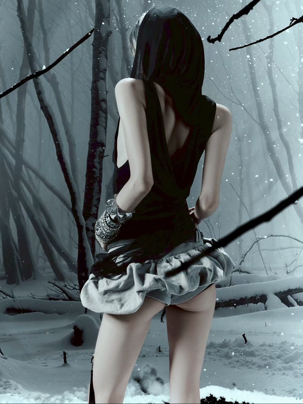 【EYE OF THE STORM】ASHEN HOOD TANK TOP