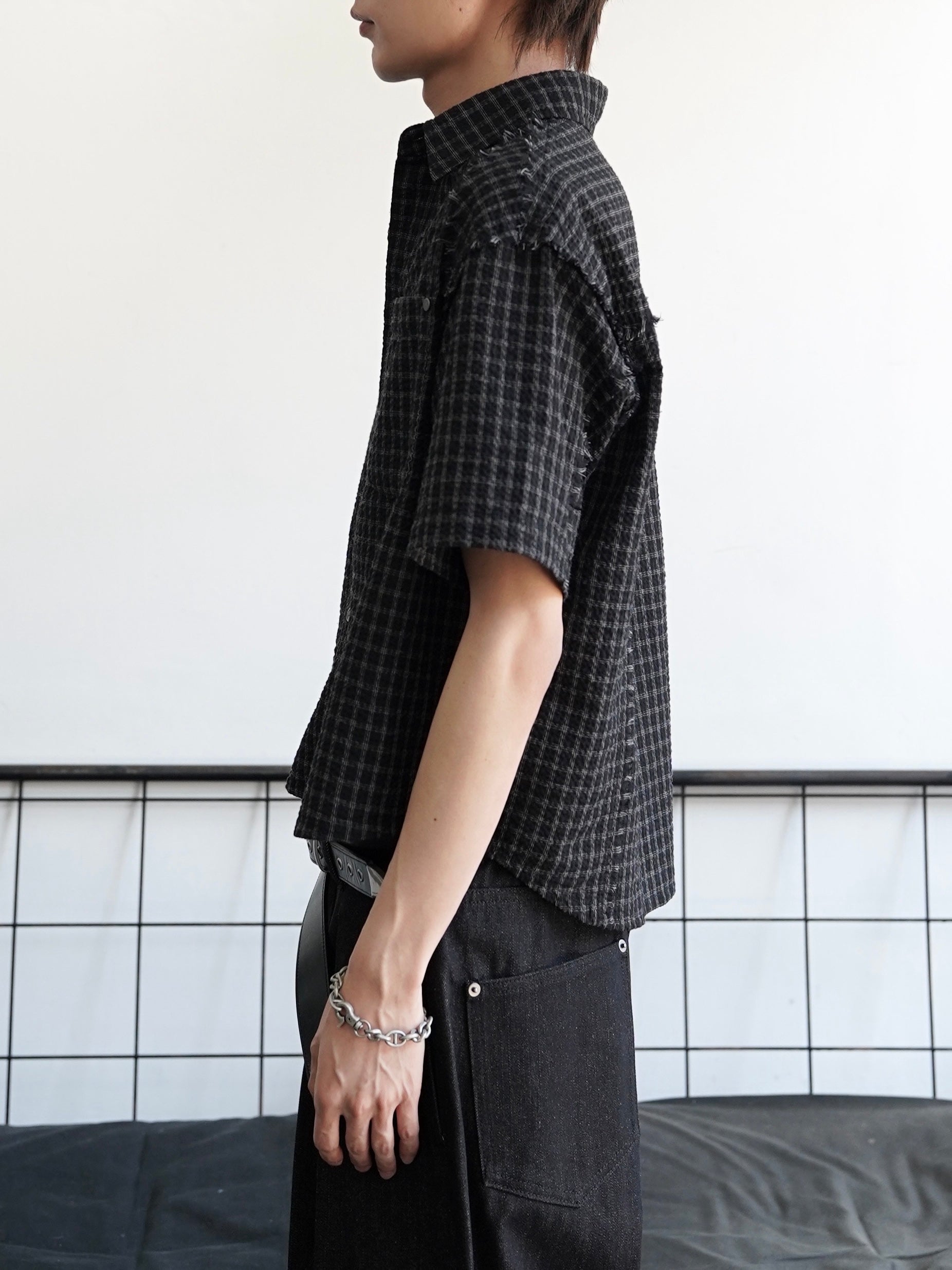 5/23 20:00発売【CHIKASHITSU PLUS HIGH】Raw edge seersucker check shirt