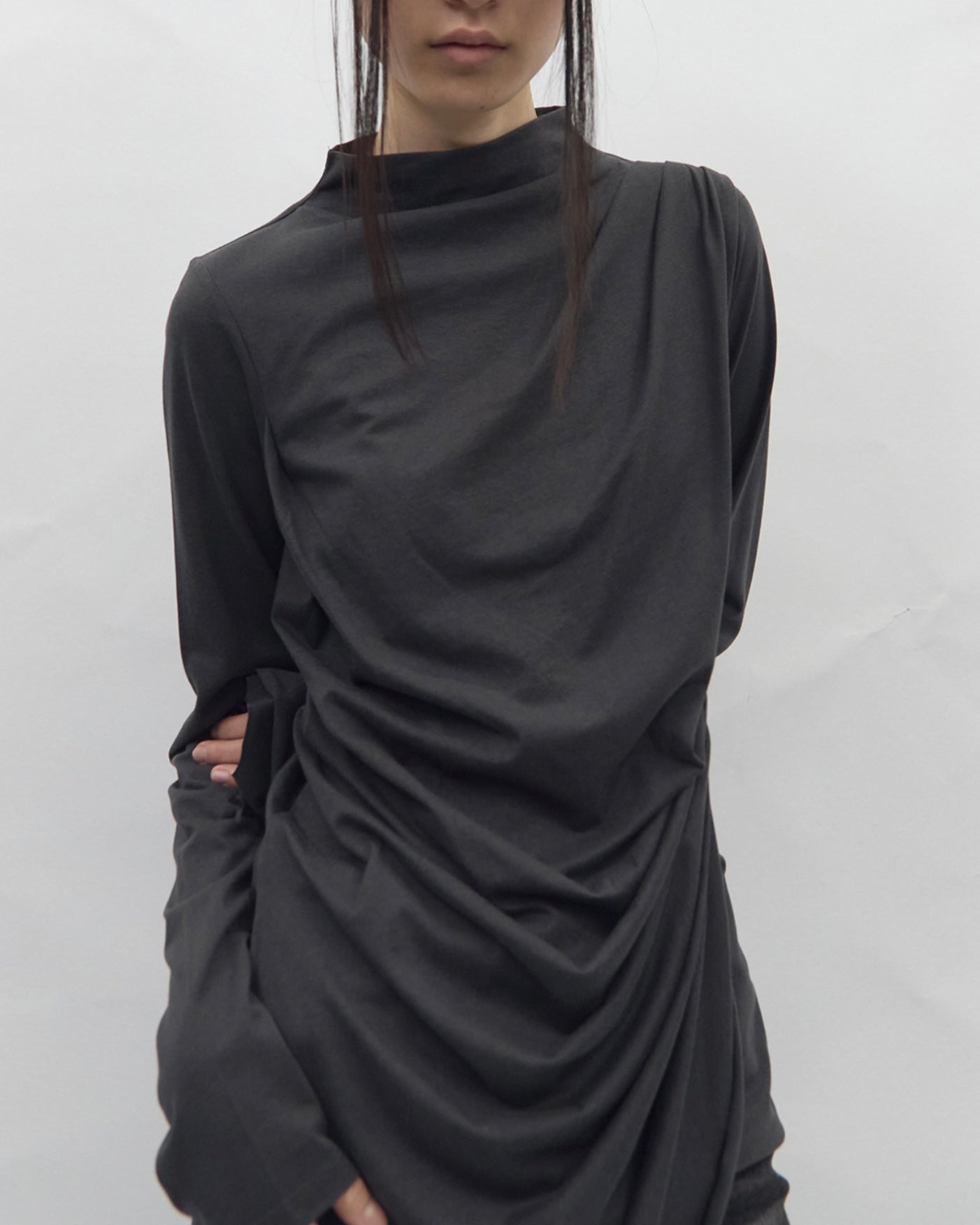 【BLR BLUER】Soft Draping Long Sleeve