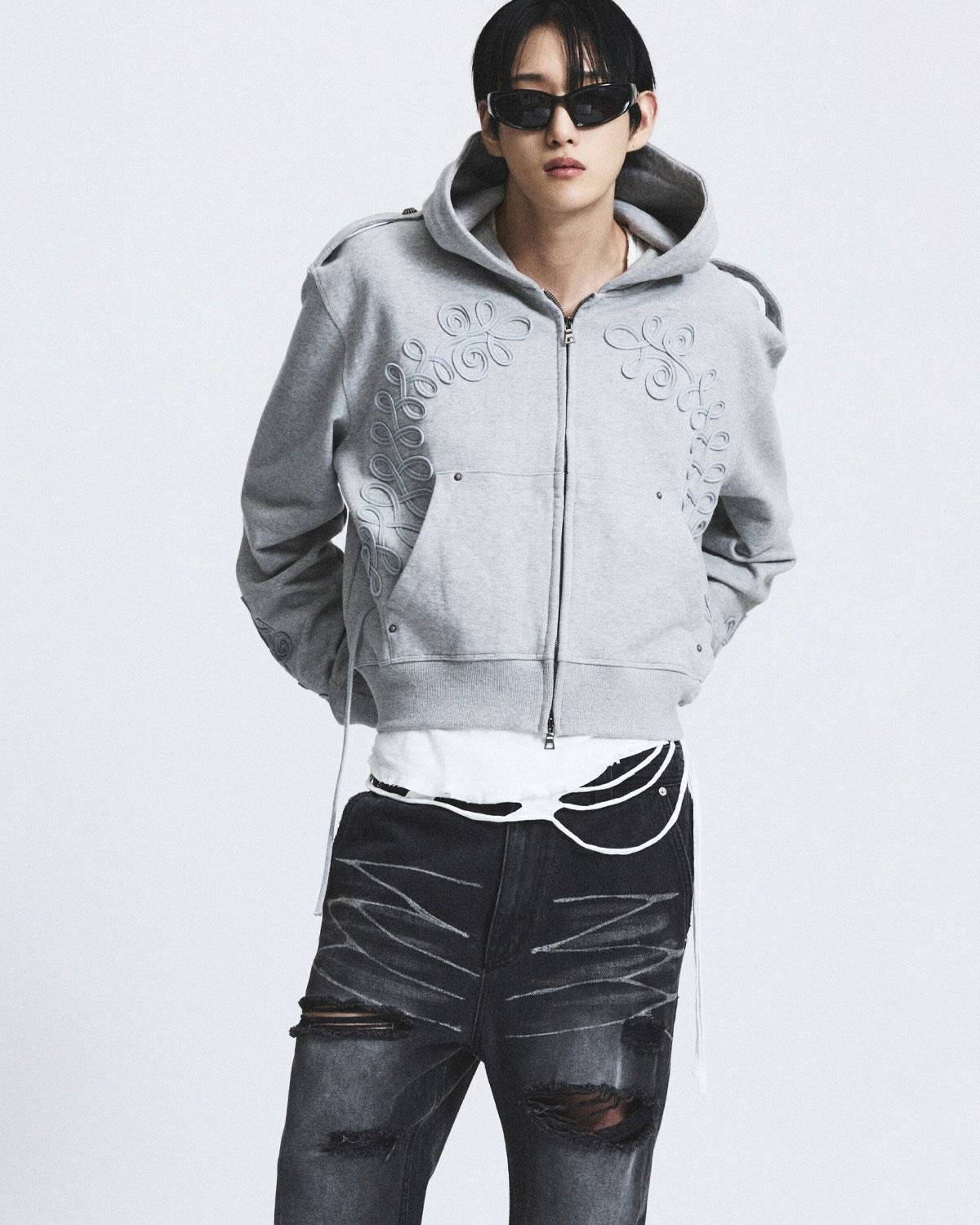 【LECYTO】Baroque Loop Zip-Up Hoodie