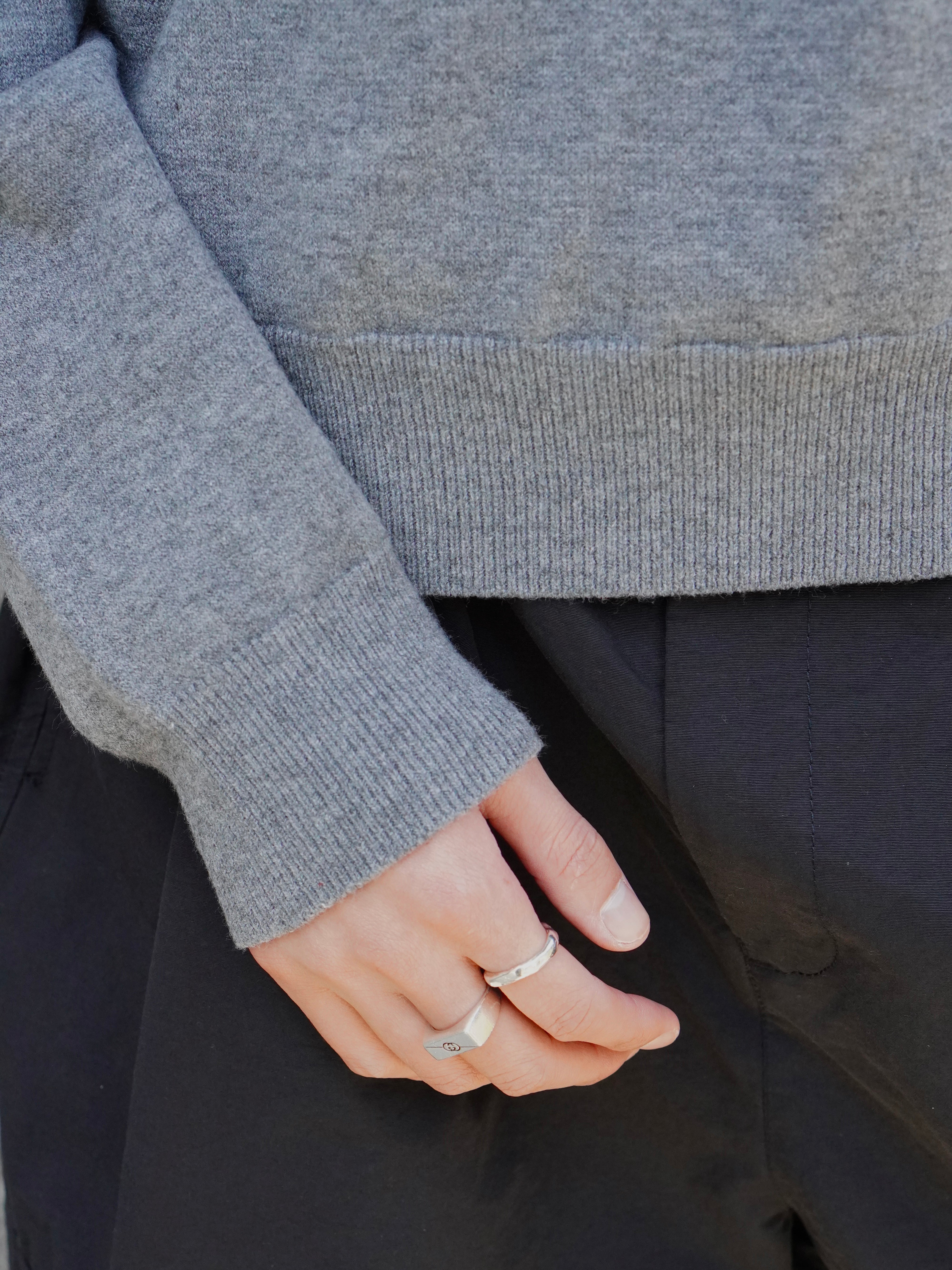 東京店WEB限定【Chikashitsu +】cropped vneck knit (3color)