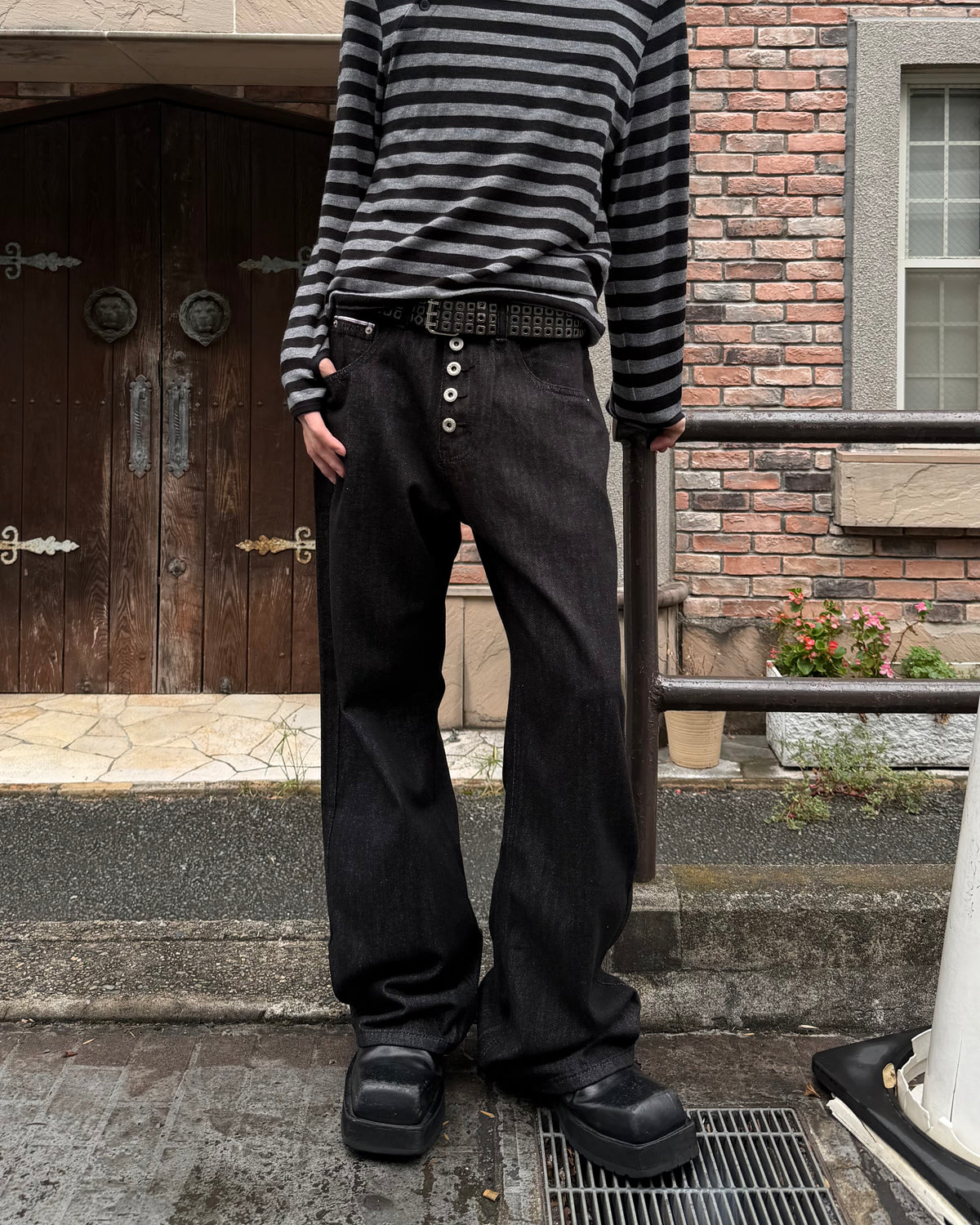 受注制【youll】button fly flare denim pants