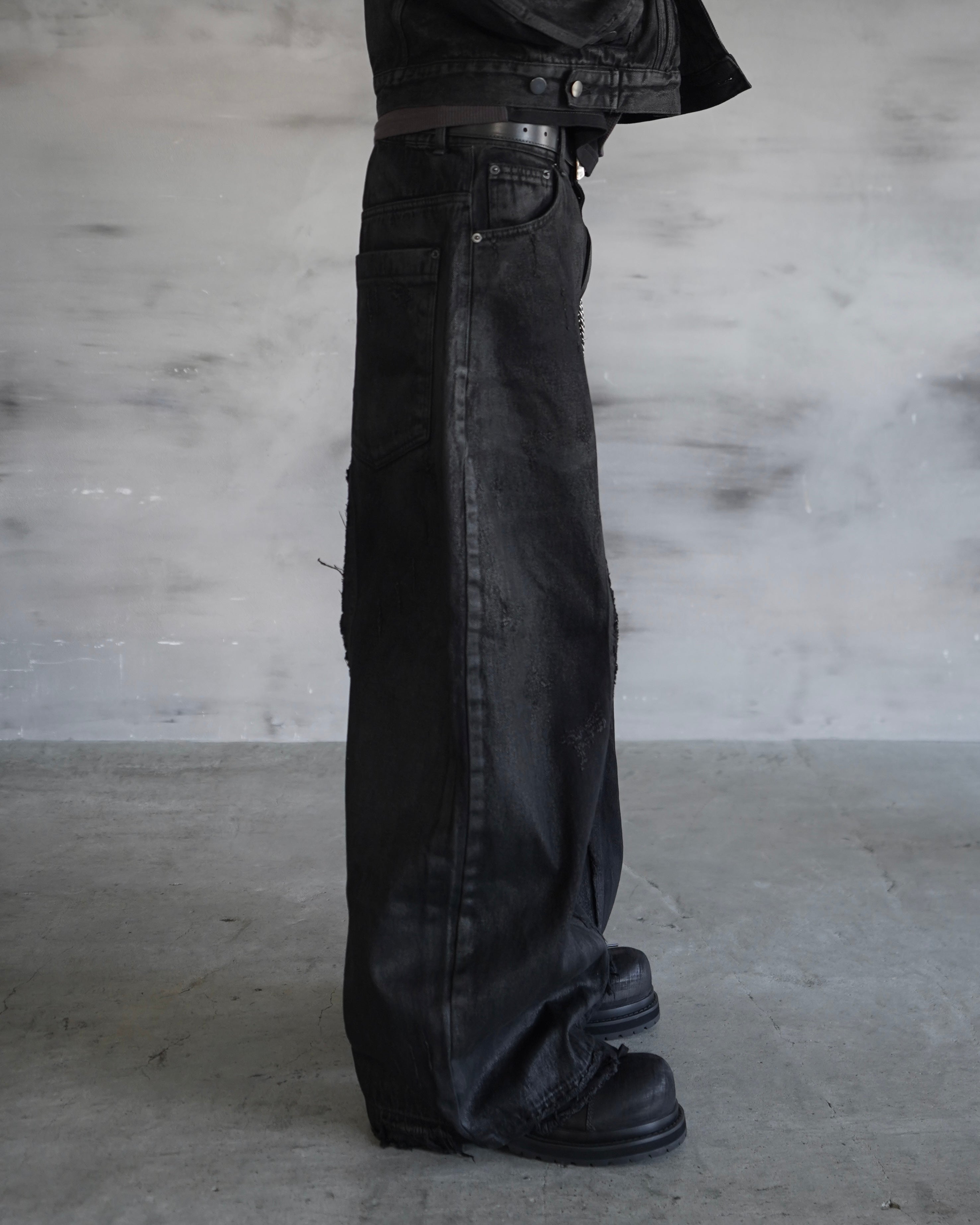chikashitsu plus high コーティングデニムパンツ サイズ1 CHIKASHITSU PLUS HIGH】Washed coating denim pants – PRESSING WEB SHOP