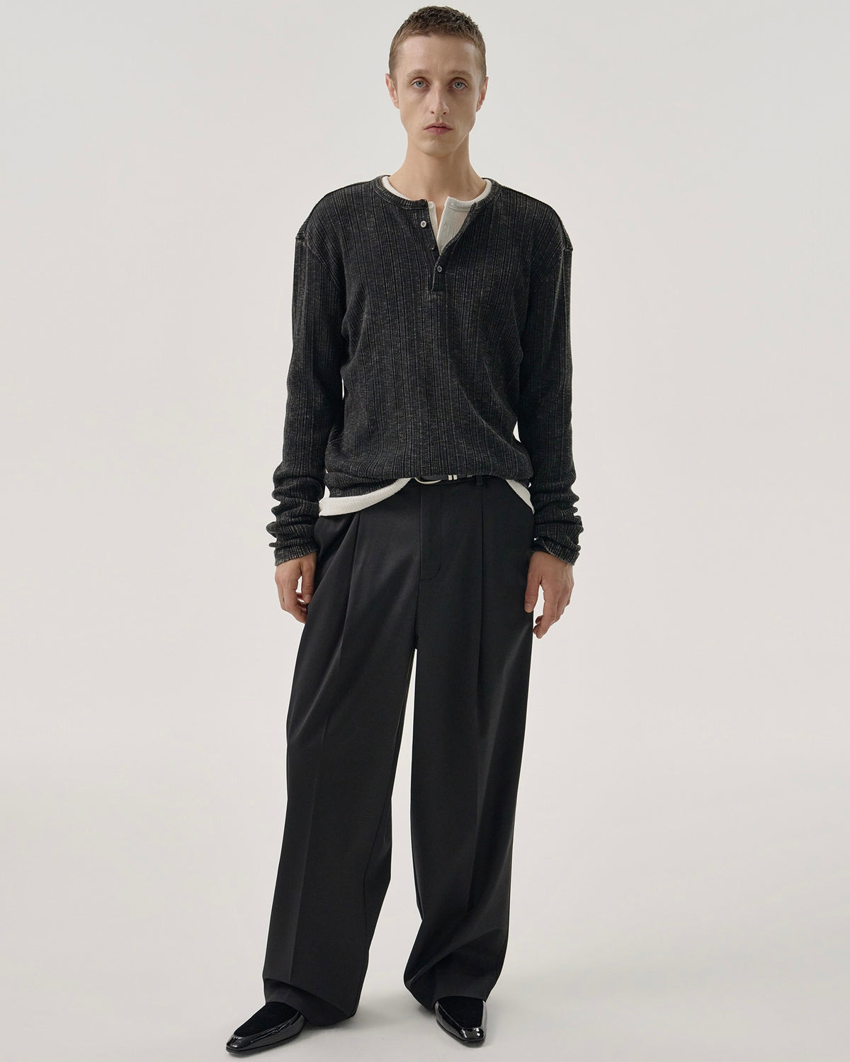 【MMIC】GRAIN HENLEY NECK