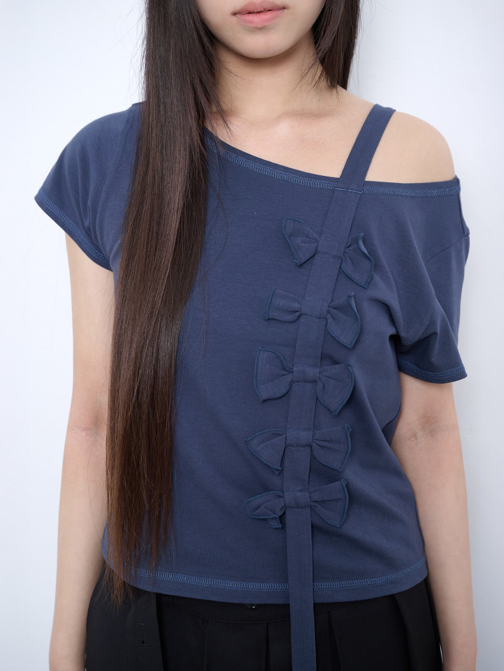6/8 21:00発売【TUOMIO】RIBBON OFF SHOULDER T-SHIRT