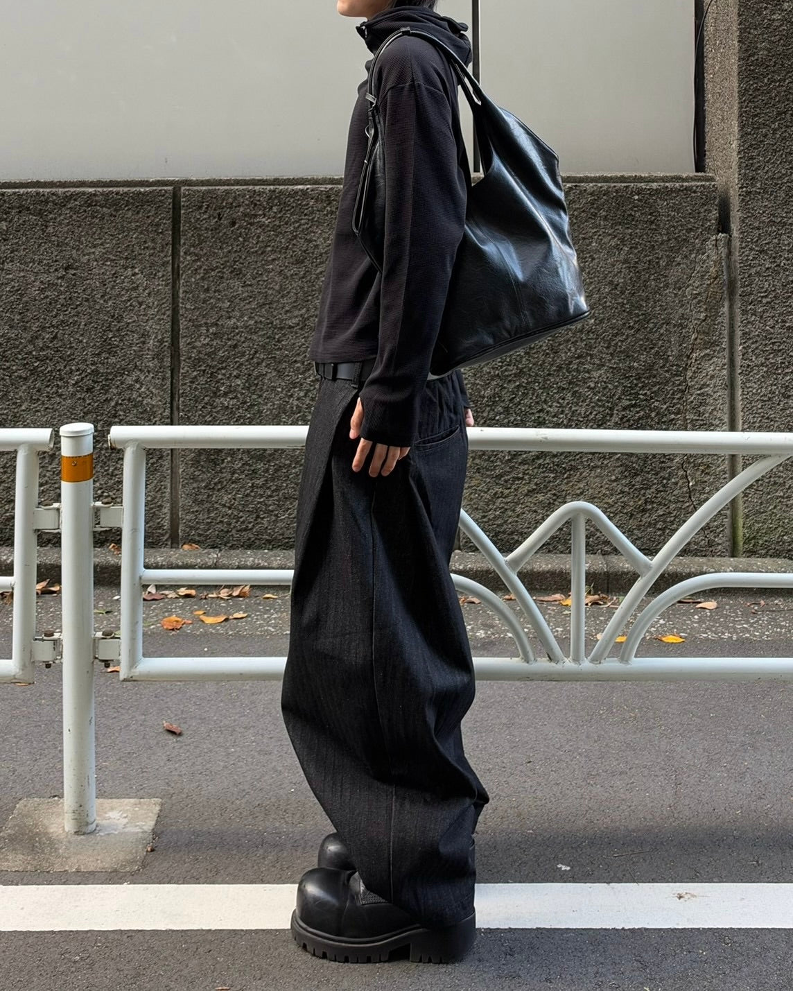 受注制【nmtc+】Diagonal Zip Hood Top (3color)
