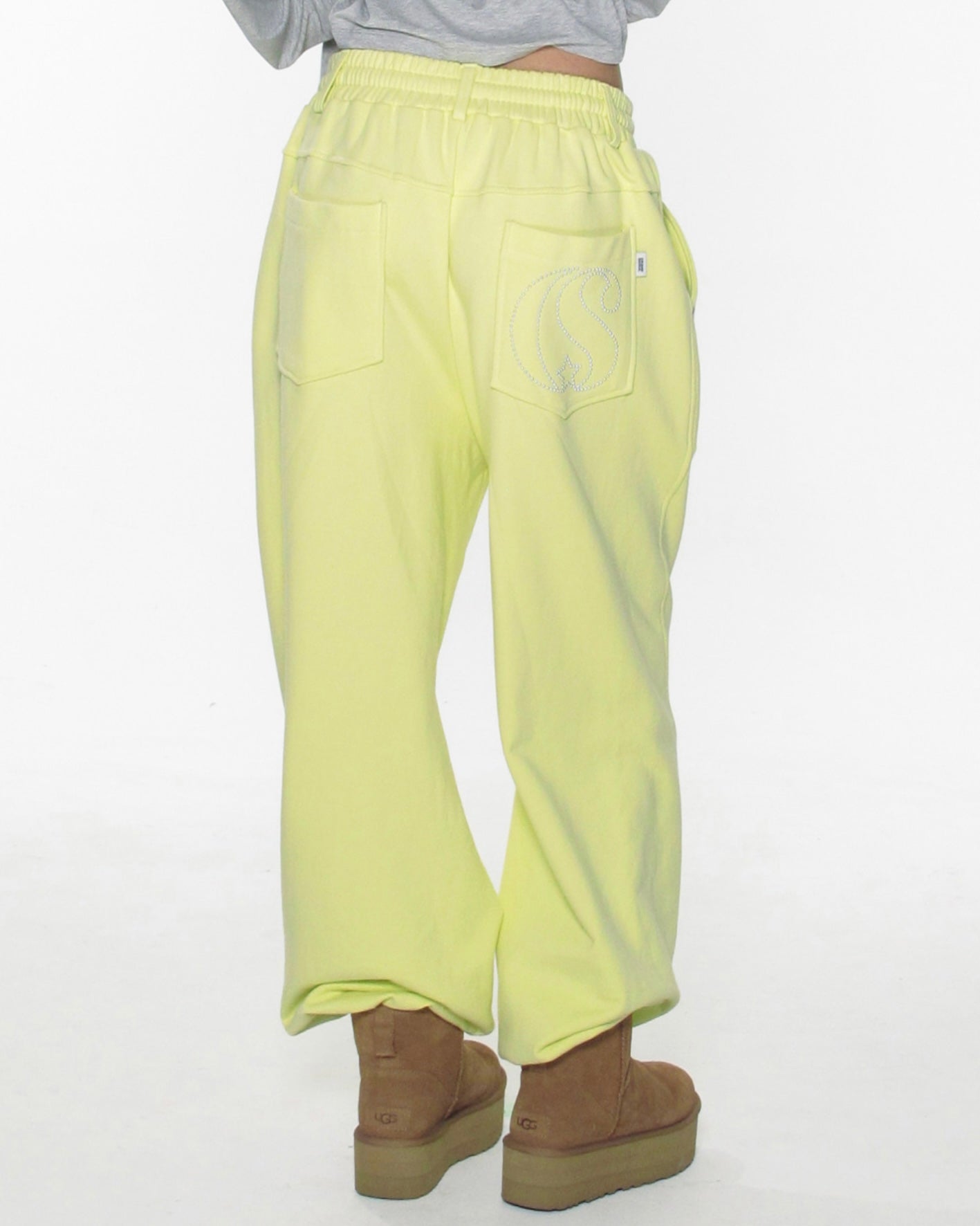 【CRANK】CURVED RIVET JOGGER PANTS