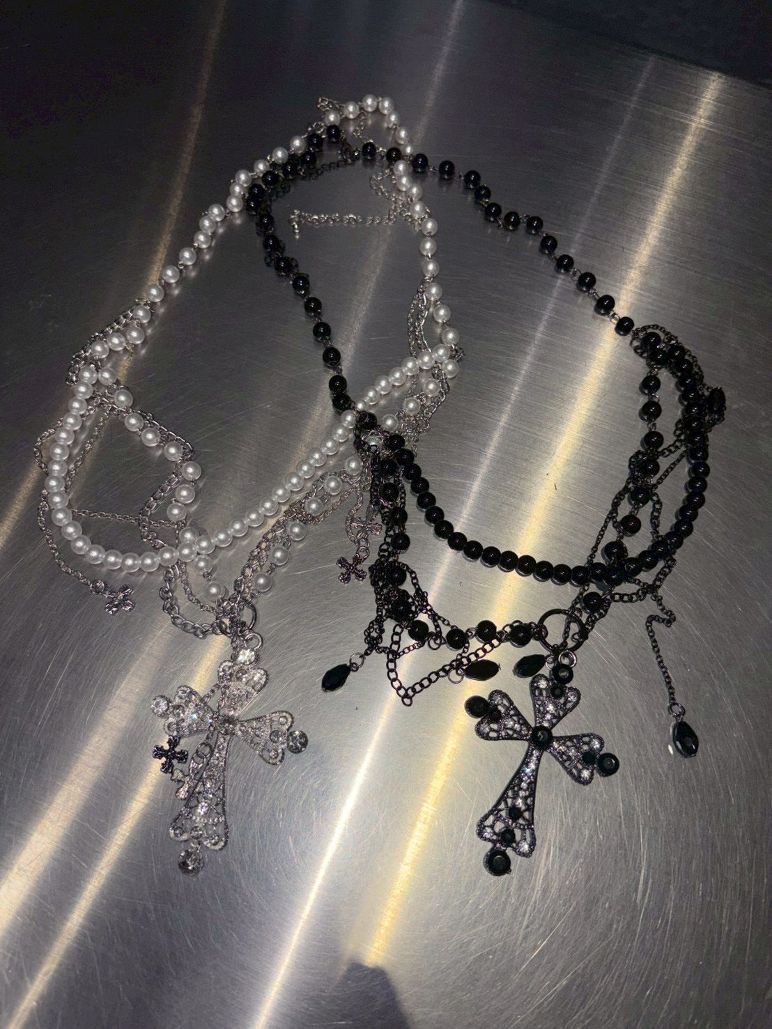 7/11 20:00発売　国際配送【BABY09】cross pearl waist chain (2color)