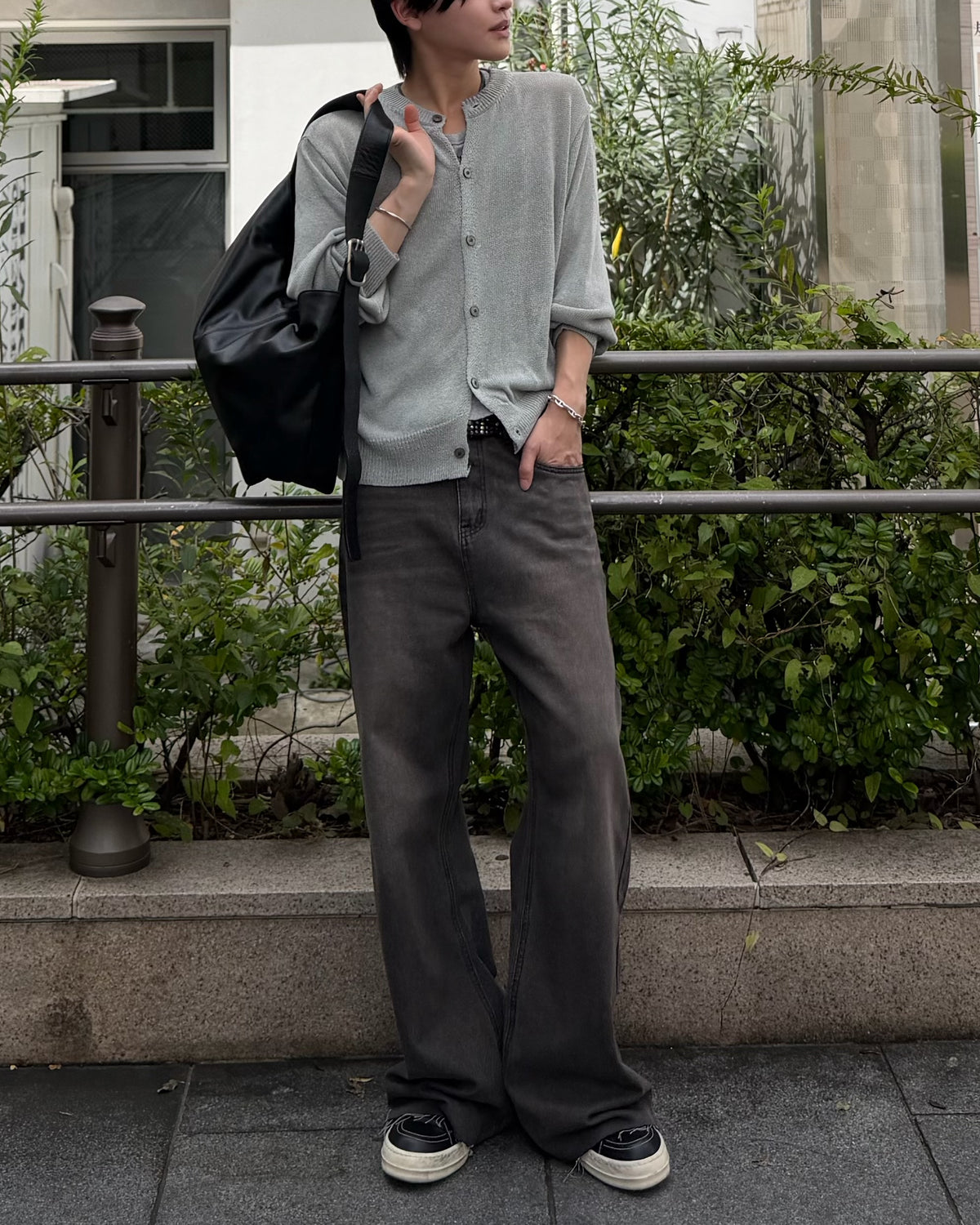 大阪店WEB限定受注制【Chikashitsu +】cutting bootcut denim pants (2color)
